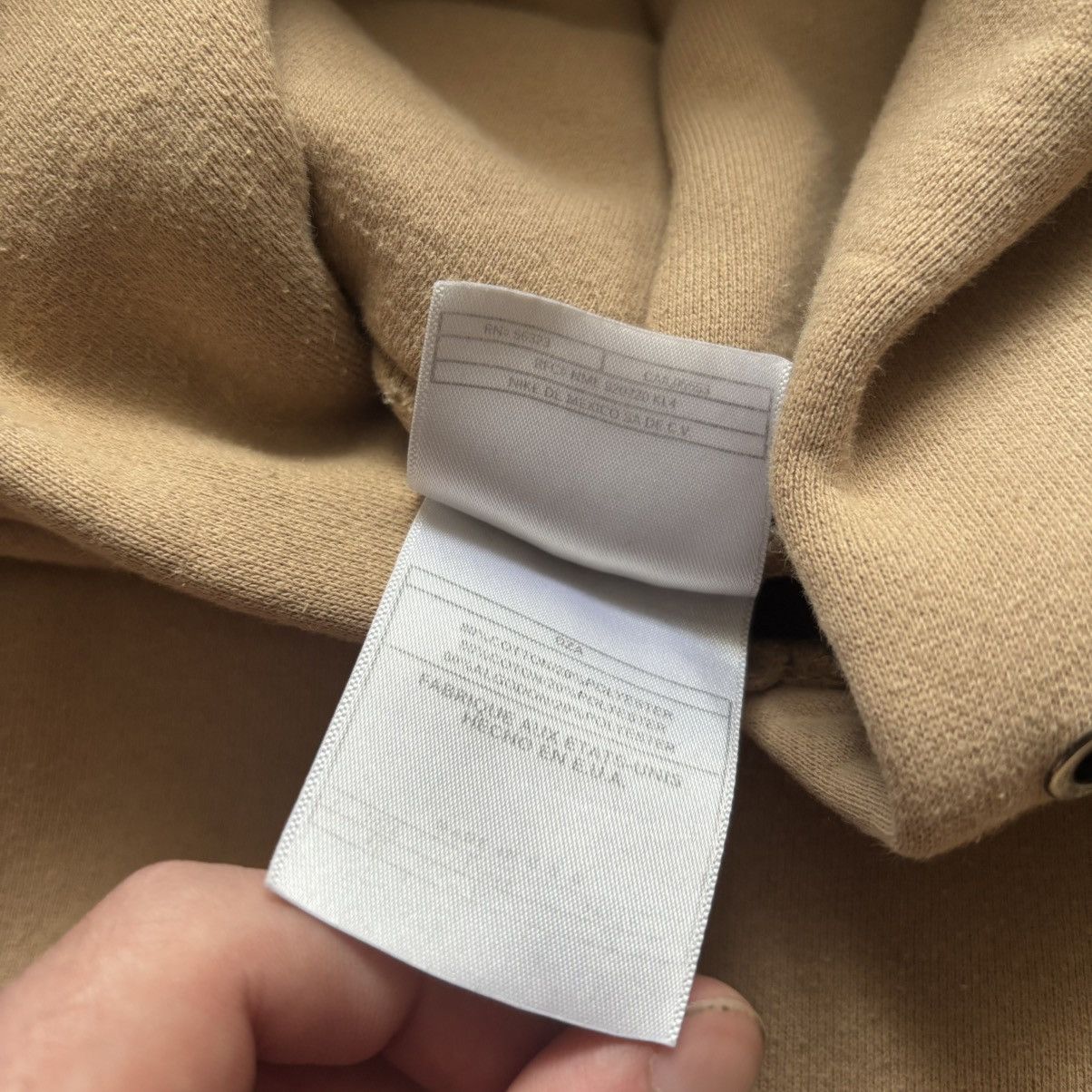 Nike Vintage Rare Nike Center Mini Swoosh Hoodie Travis Scott Size US S / EU 44-46 / 1 - 10 Thumbnail