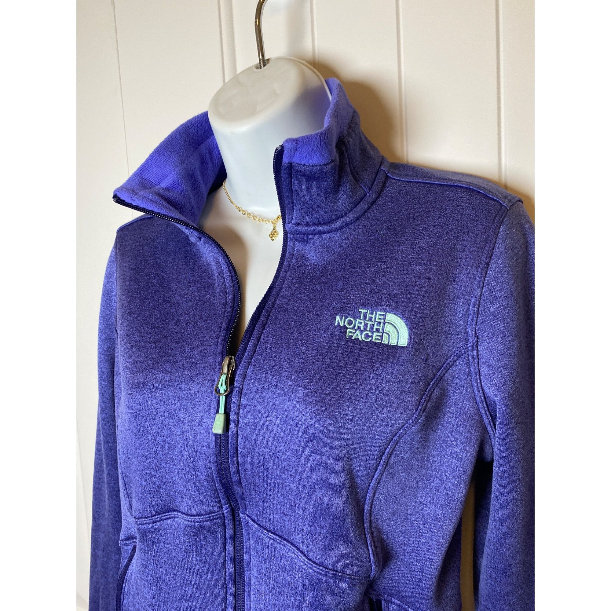 The North Face The North Face Womens Fleece Jacket S Purple Zip-Up, Small Size S / US 4 / IT 40 - 2 Thumbnail