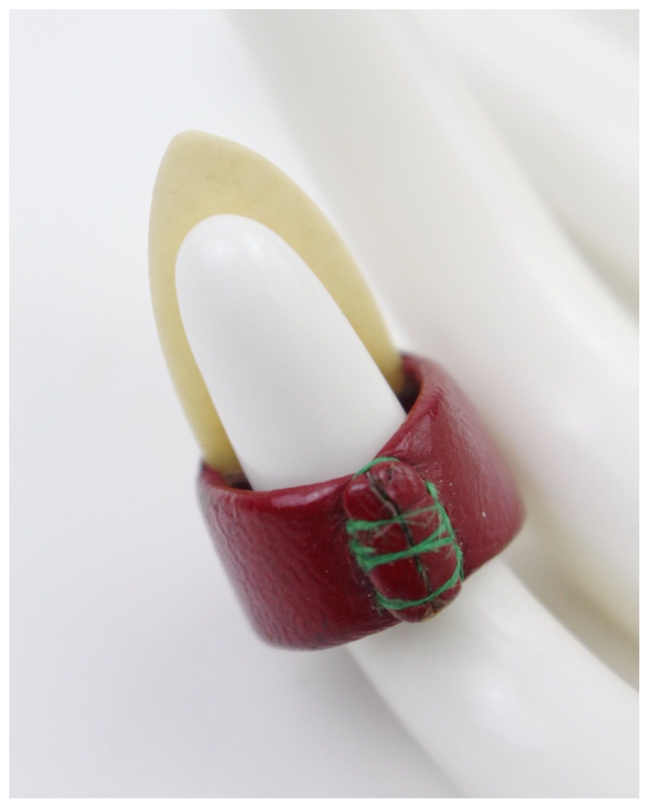 If Six Was Nine 2000S JAPANESE MADE BLOOD CLAW LEATHER NAIL RING Size ONE SIZE - 4 Thumbnail