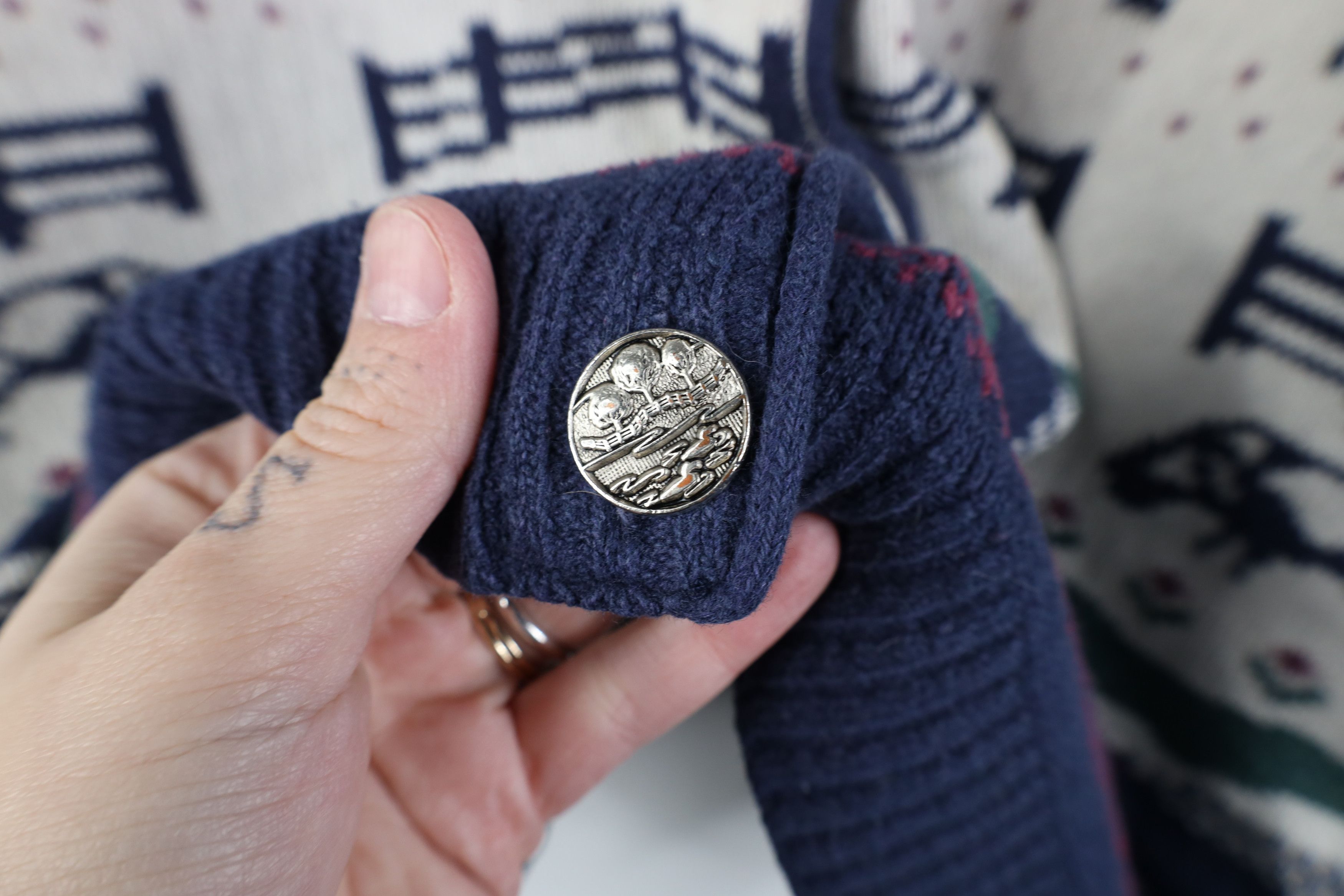 Vintage Vintage 90s Streetwear Tree Duck Knit Sweater Vest Cotton Size XL / US 12-14 / IT 48-50 - 6 Thumbnail