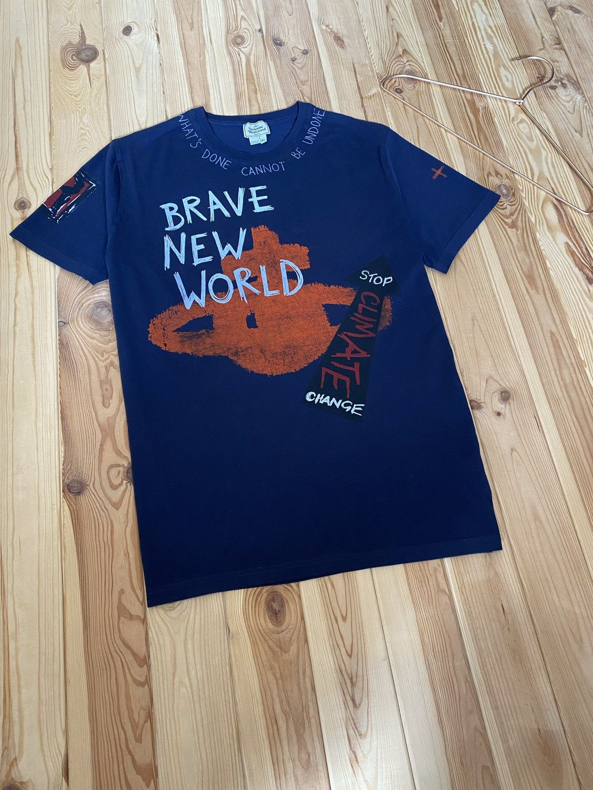 Vivienne Westwood Vivienne Westwood "Brave New World" Climate Archive t-shirt Size US XL / EU 56 / 4 - 1 Thumbnail