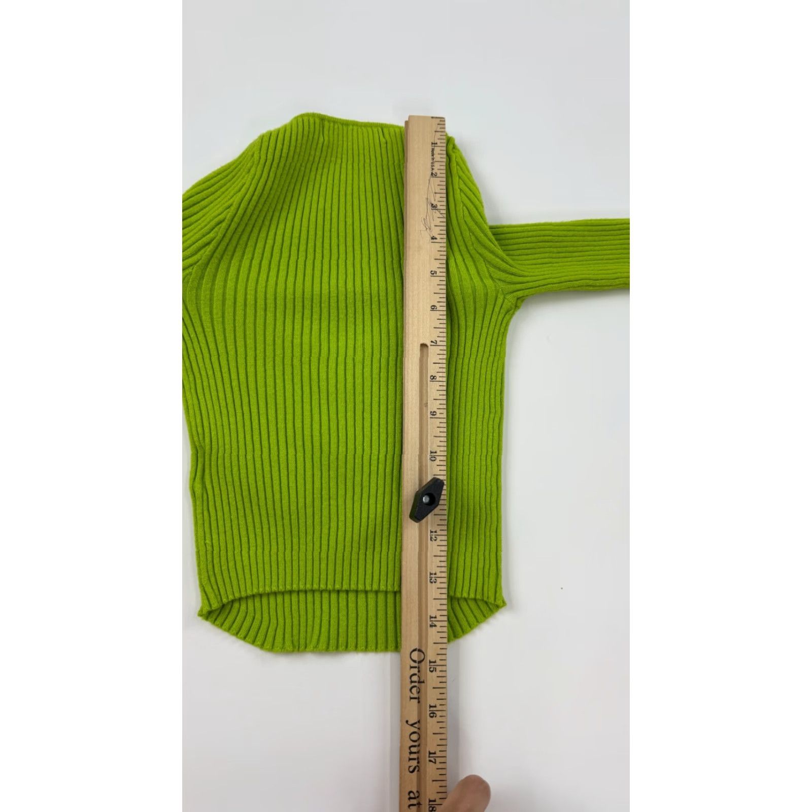 Urban Outfitters Urban Outfitters Crop Top Women Small Green Long Sleeve Square Neck Criss Cross Pullover Barcode: Blouse Style/Cropped, Casual Shirt Size S / US 4 / IT 40 - 5 Thumbnail