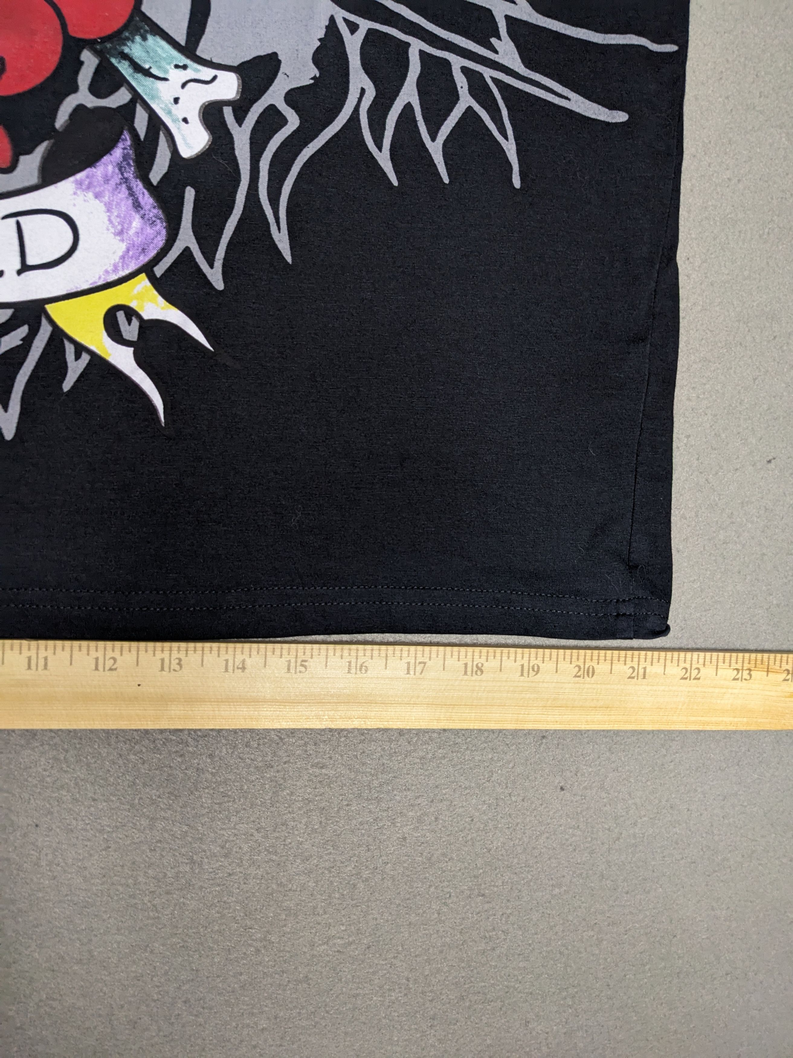 Ed Hardy Ed Hardy Love Dies Hard Skull T-Shirt Large Y2K Graphic 2008 Size US L / EU 52-54 / 3 - 7 Thumbnail