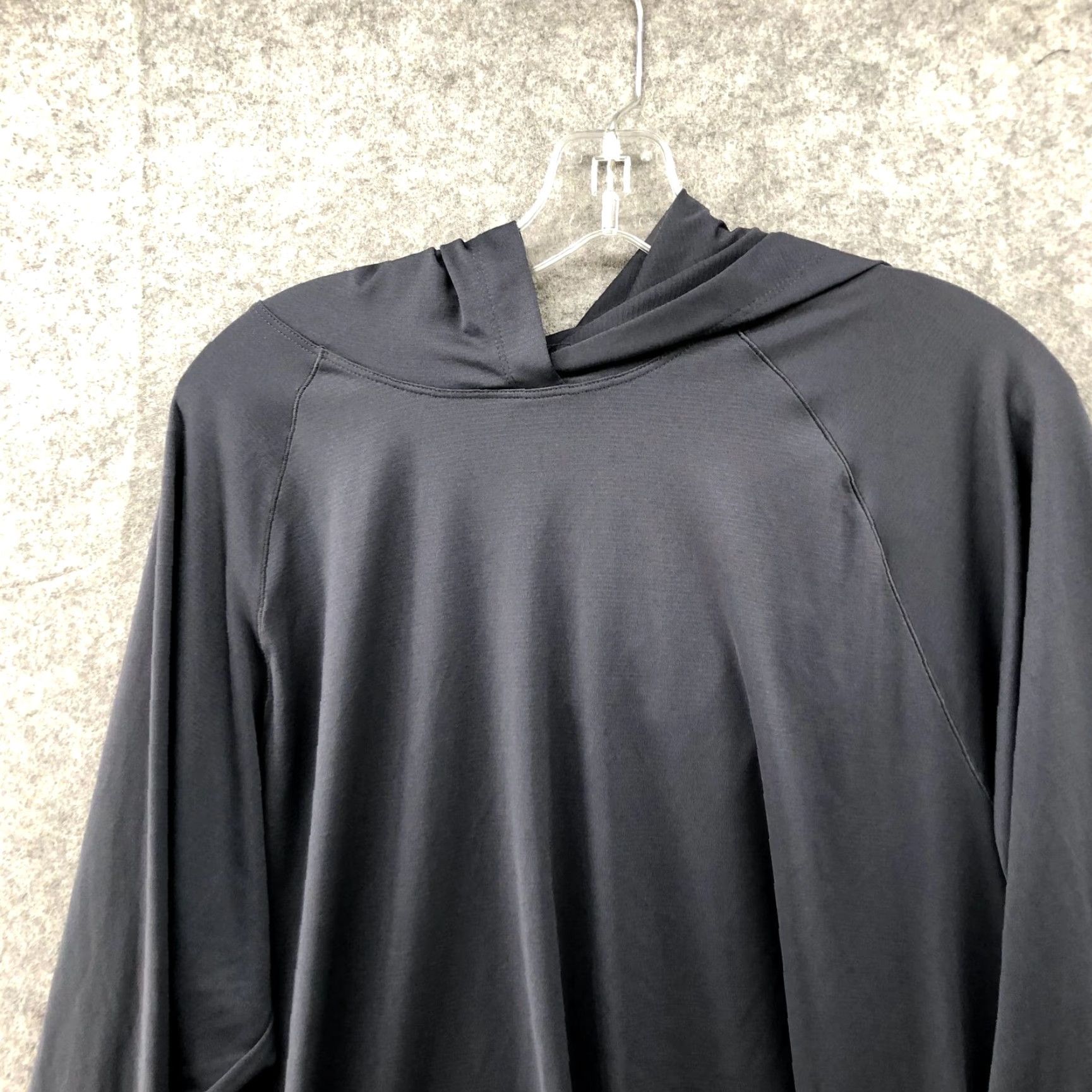 Kathmandu Kathmandu Hooded Active Shirt Mens L Long Sleeve Gray UPF 50 Quick Dry Pullover Sports Shirt Size US L / EU 52-54 / 3 - 3 Thumbnail