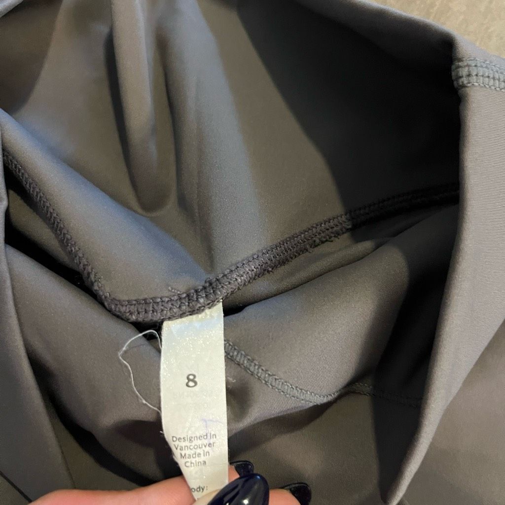 Lululemon Lululemon Grey Athletic Align Leggings Women 8 Size 28" / US 6 / IT 42 - 3 Thumbnail