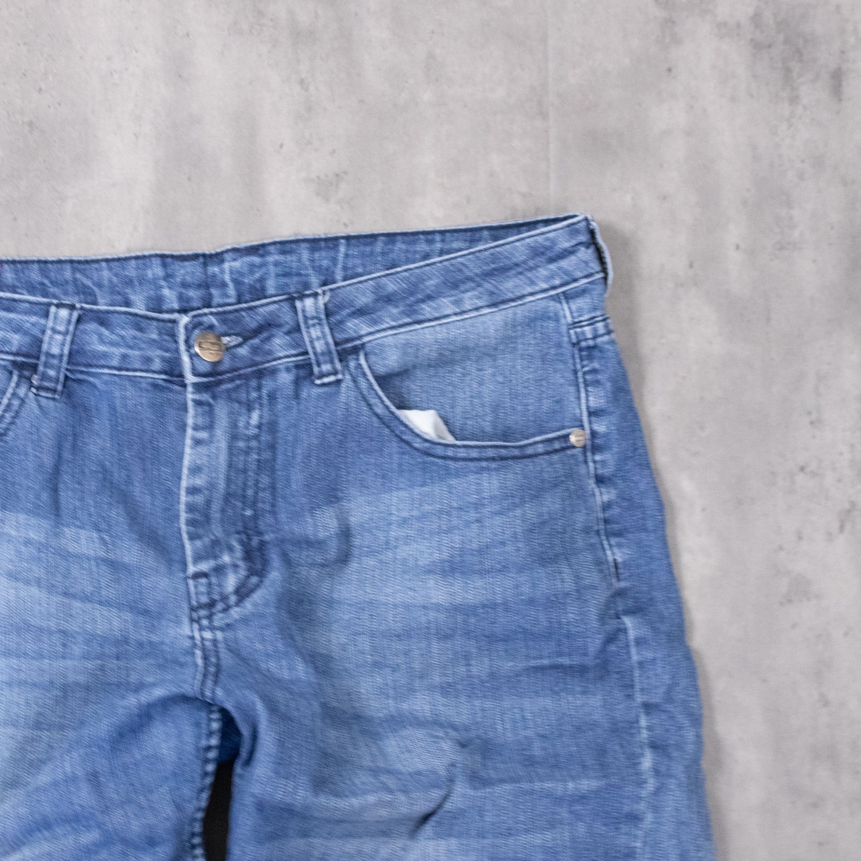 Japanese Brand Y2K 2000's Long Inseam Fit Mid Jort Denim Short Capris Size US 35 - 6 Thumbnail