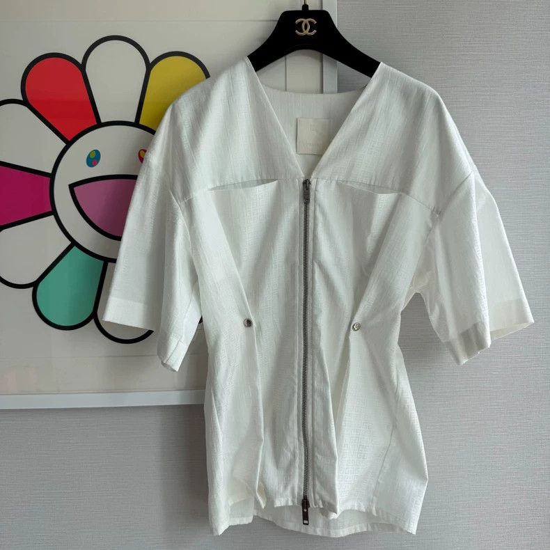 Givenchy Givenchy Logo Zip Short Sleeve Shirt - dmc Size US XS / EU 42 / 0 - 1 Thumbnail