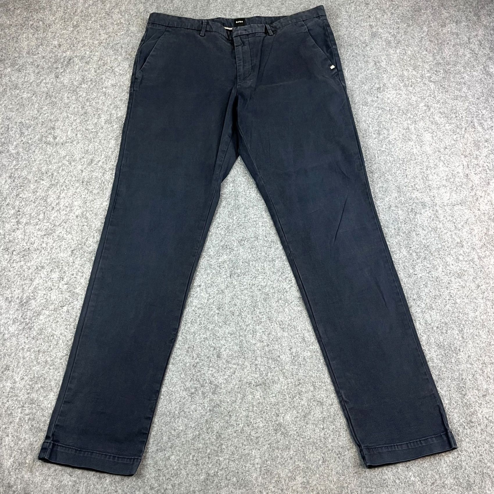 Hugo Boss Hugo Boss Mens Chino Trousers Slim Tapered 34 Navy Blue Stretch Canvas 5-Pocket Flat Front Size US 34 / EU 50 - 2 Thumbnail