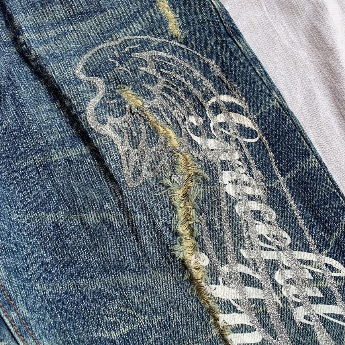 If Six Was Nine × Japanese Brand × Le Grande Bleu (L.G.B.) Nylaus distressed mud wash glitter print flared denim pants Size US 31 - 5 Thumbnail
