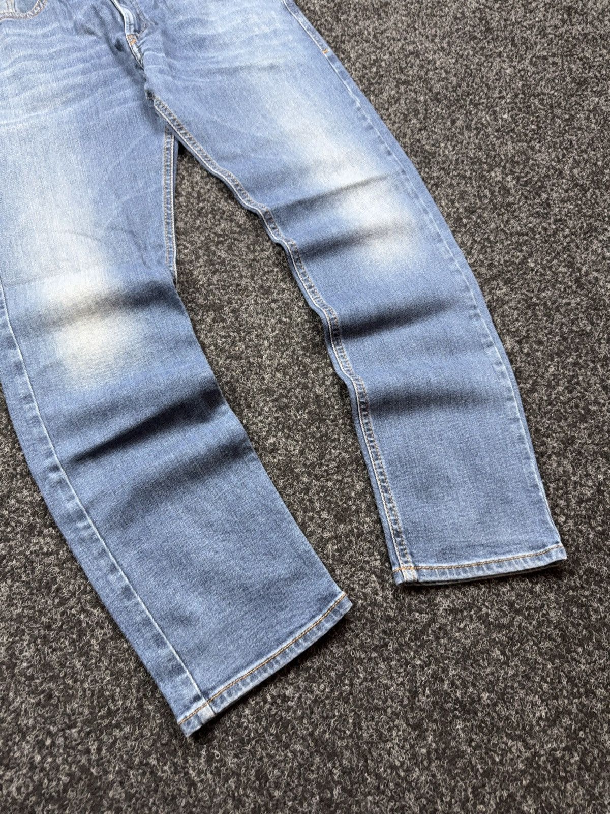 Diesel 00s Luxury Y2K Diesel Thommer Slim Skinny Distressed Jeans Size US 33 - 2 Thumbnail