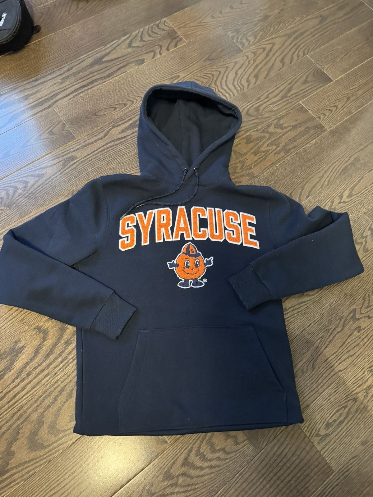 Vintage VINTAGE SYRACUSE ORANGE HOODIE Size US S / EU 44-46 / 1 - 1 Thumbnail