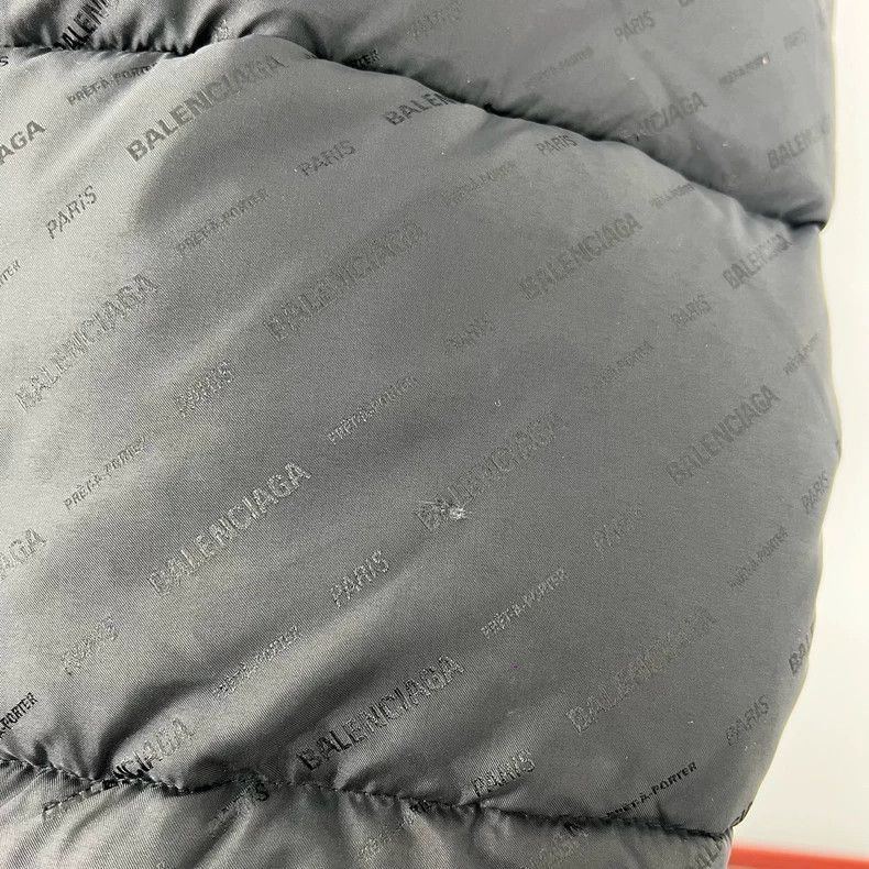 Balenciaga Balenciaga bullet screen full print dark logo down jacket-2 Size US M / EU 48-50 / 2 - 7 Thumbnail