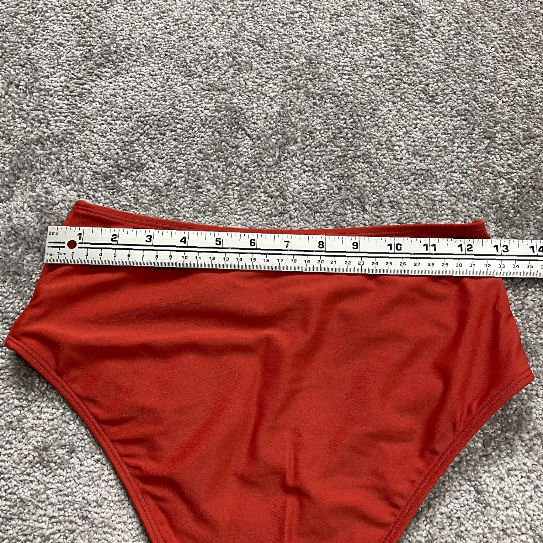 Vintage Unbranded Bikini Bottom Womens W26 Solid Red High Rise Stretch Summer Beach Size 28" / US 6 / IT 42 - 4 Thumbnail