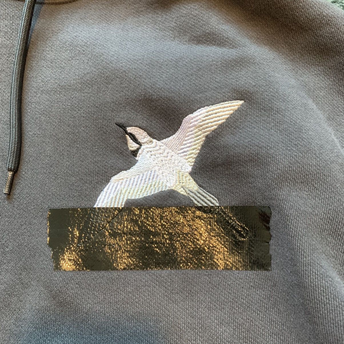 Axel Arigato Axel Arigato Grey Anti Bee Bird Hoodie Size US L / EU 52-54 / 3 - 3 Thumbnail