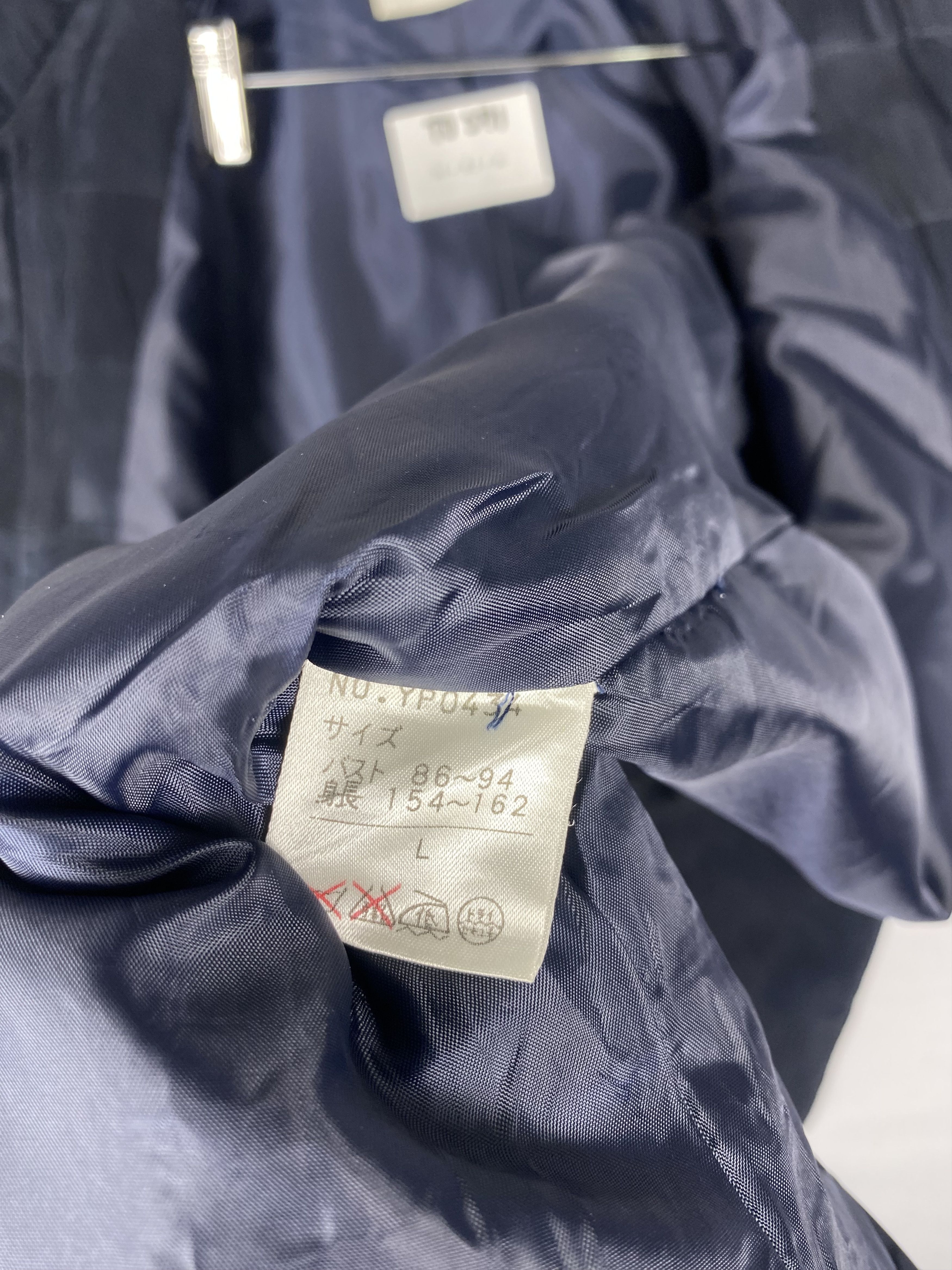Japanese Brand Vintage Authentic Quilted Zip Up Light Jacket Size US L / EU 52-54 / 3 - 9 Thumbnail