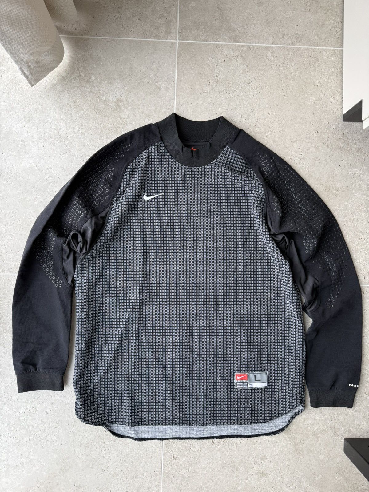 Nike Vintage 00s Nike Goalkeeper Template Shirt Soccer Jersey Size US L / EU 52-54 / 3 - 2 Thumbnail