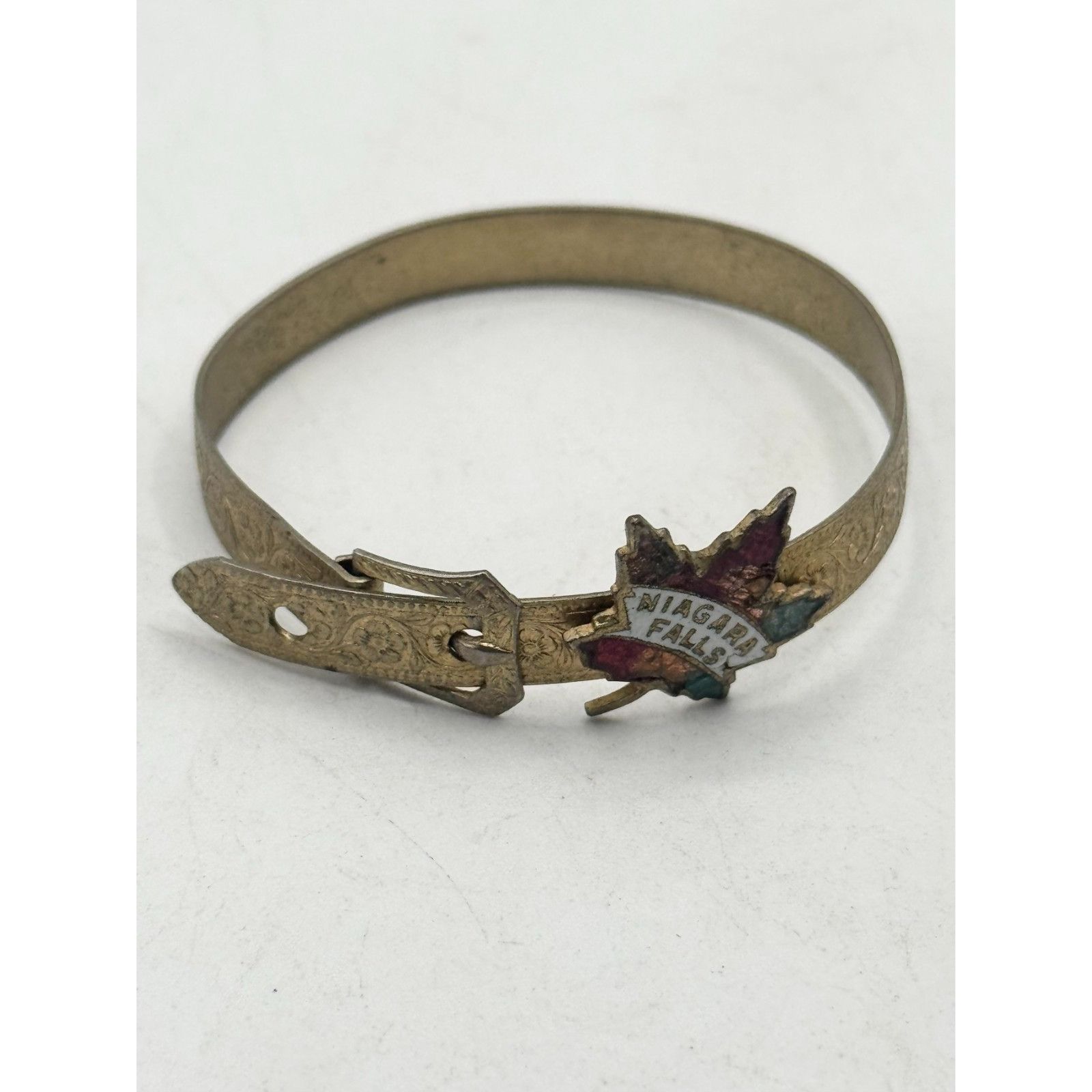 Vintage Vintage estate Niagara Falls Enamel Maple Leaf Buckle Bangle Size ONE SIZE - 3 Thumbnail