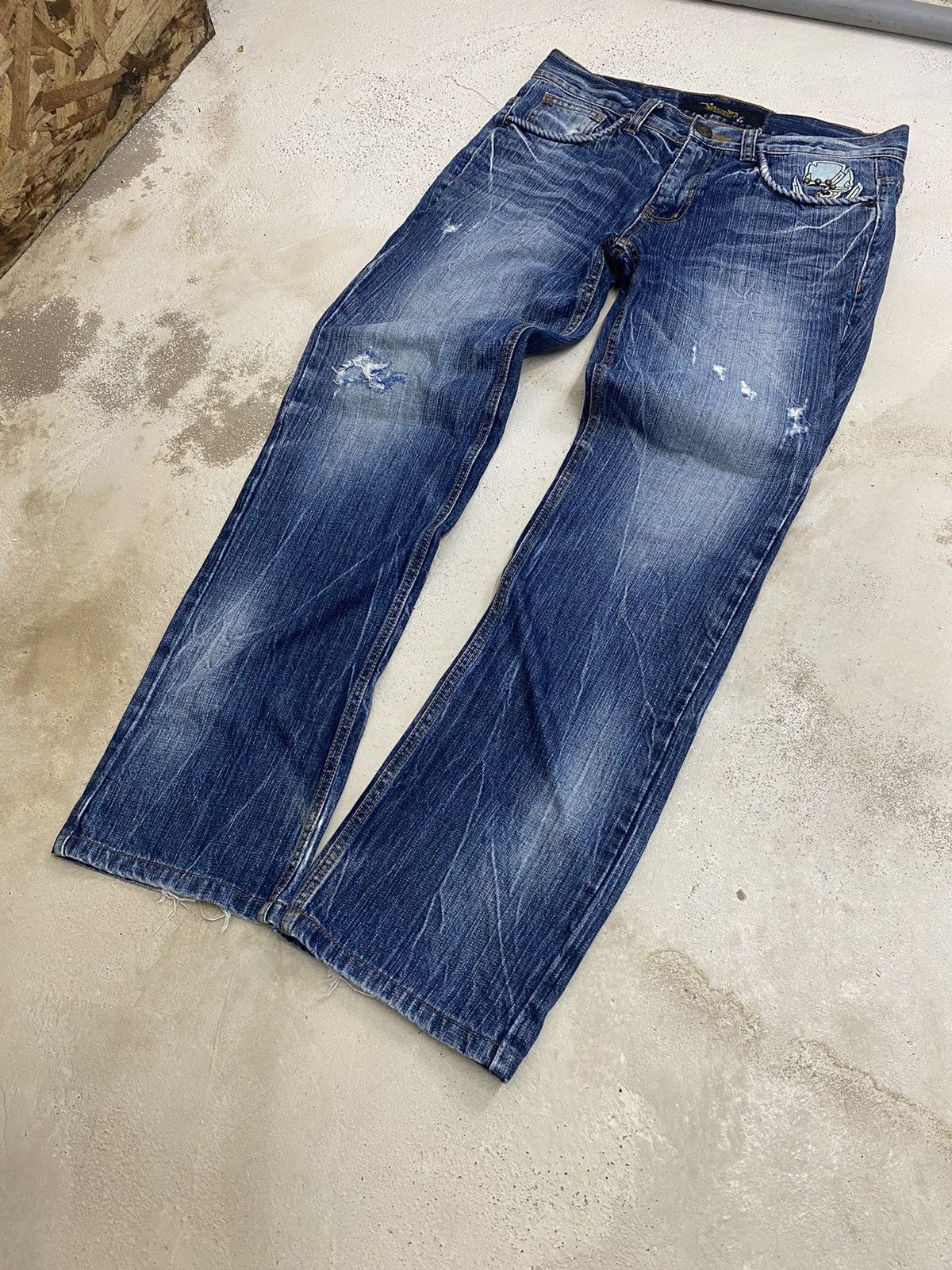 If Six Was Nine × Japanese Brand × Le Grande Bleu (L.G.B.) Cloud 72 Denim Surf Patch of Pirates Blue Way Distressed Size US 33 - 4 Thumbnail