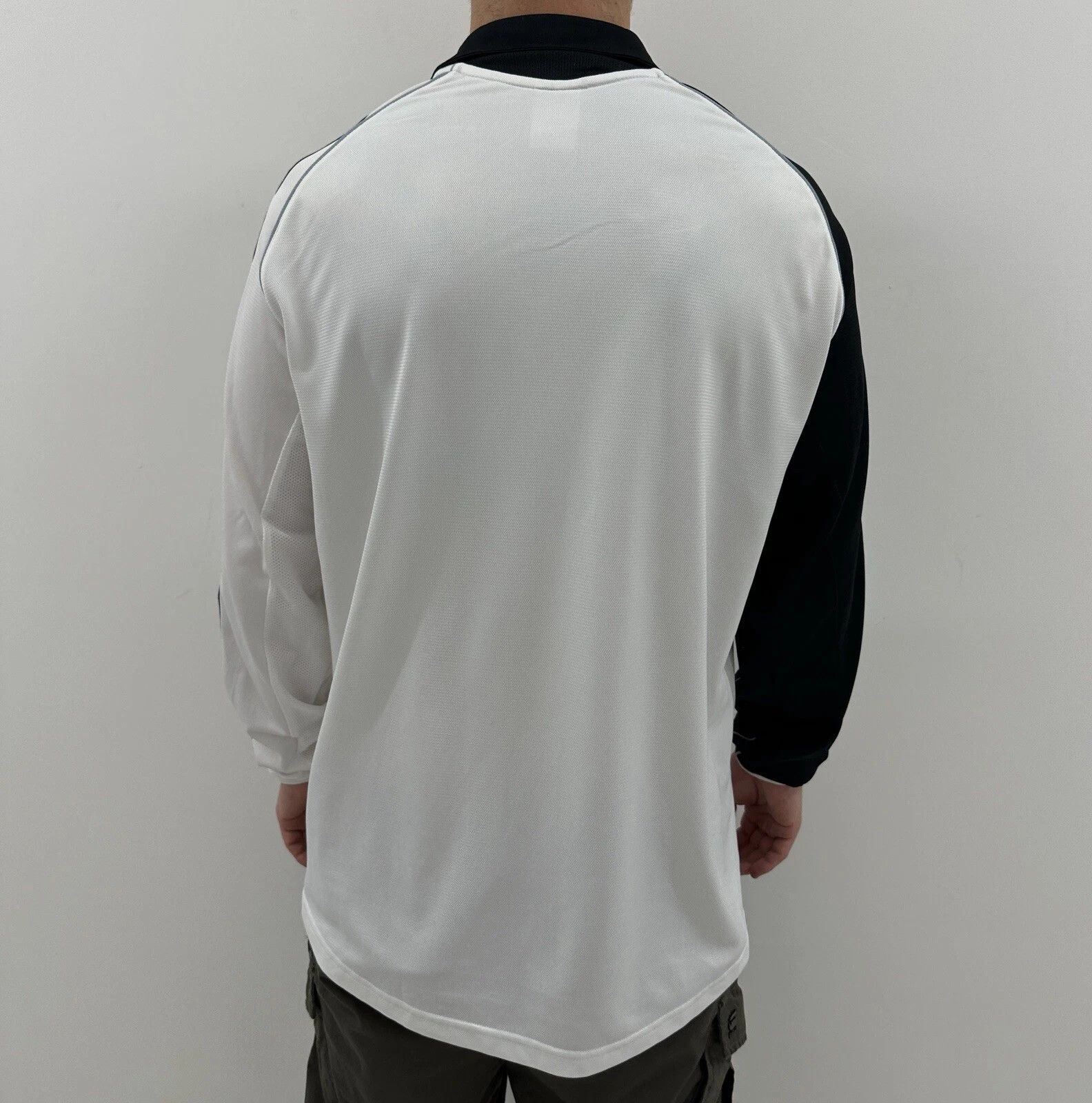 Adidas Vintage Adidas 2000s Jersey Long Sleeve Style Y2k Football Size US M / EU 48-50 / 2 - 6 Thumbnail