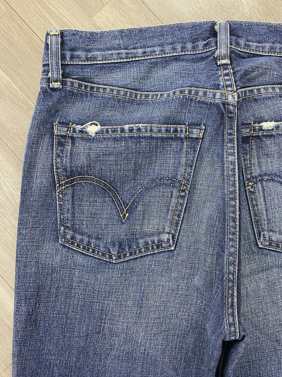 Levi's Vintage Clothing 🇯🇵Vintage Levis 502 Distressed Faded 33x32 Straight Jeans Size US 30 / EU 46 - 10 Thumbnail