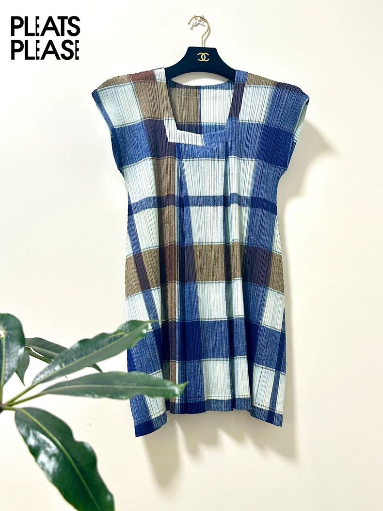 Issey Miyake Issey Miyake size:3 Blue and white retro checkered pleated Size S / US 4 / IT 40 - 1 Thumbnail