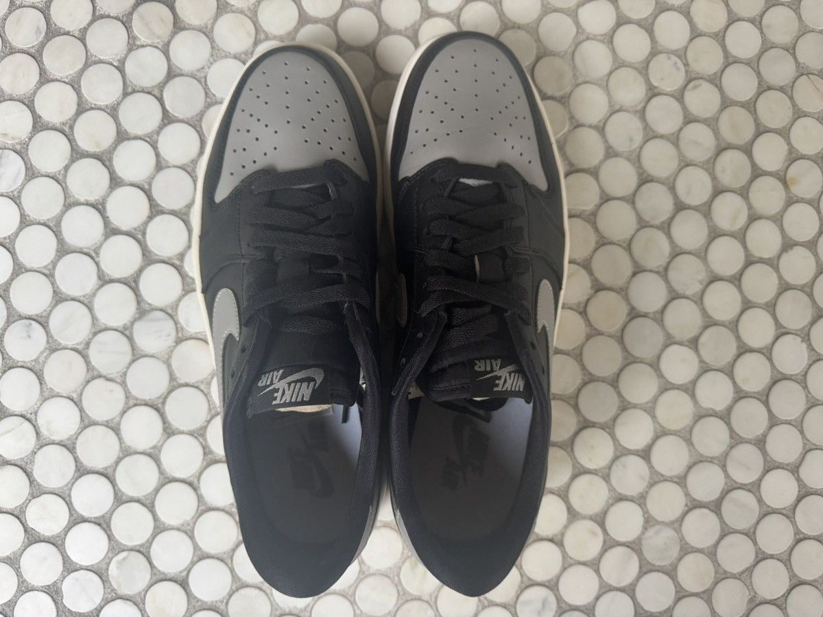 Jordan Brand Mismatched 8.5 Left 9.5 Right 2015 Jordan 1 Retro Low Shadow Size US 9 / EU 42 - 5 Thumbnail