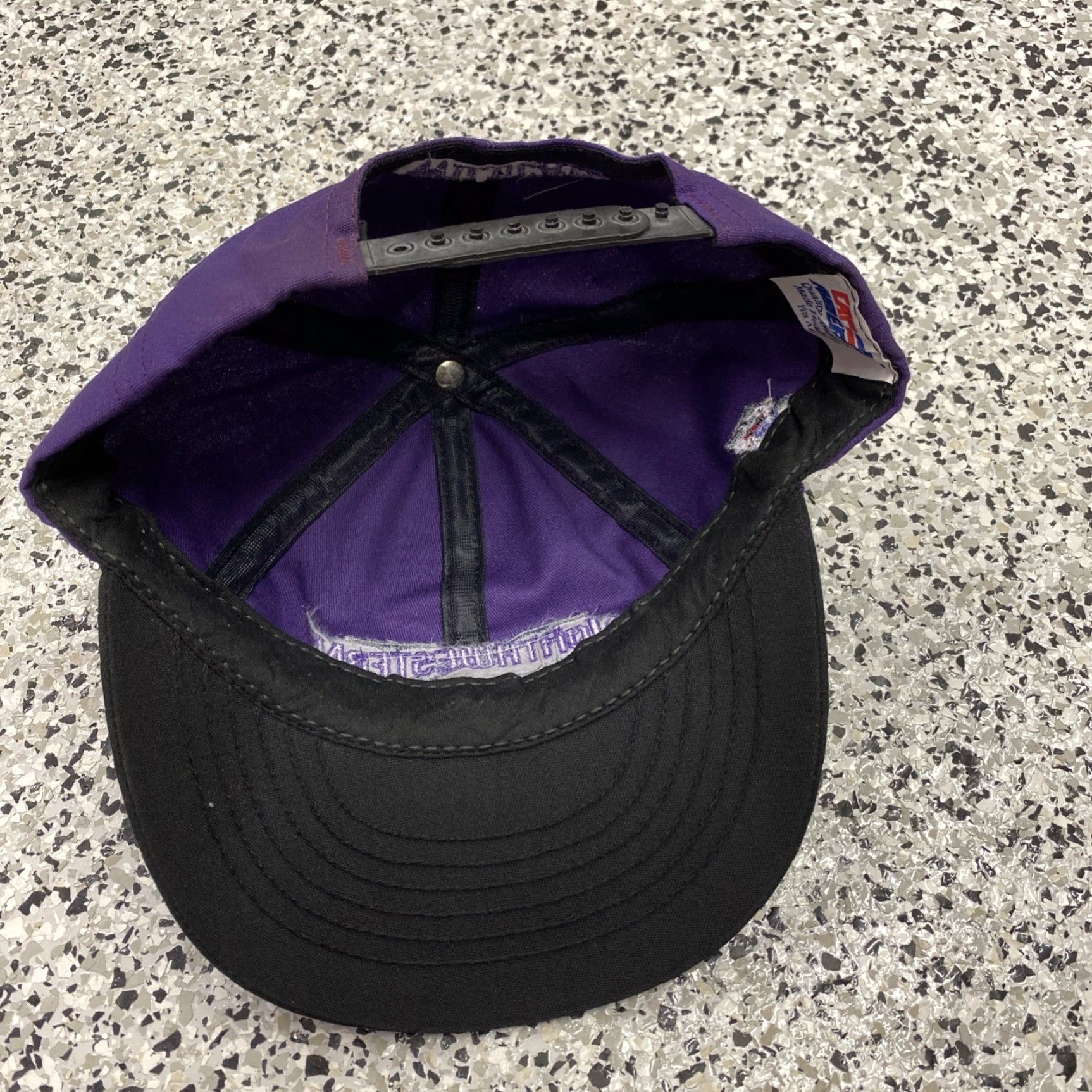 Vintage VINTAGE Northwestern Wild Cats Cap America Snapback Hat Purple Made USA Unisex Adults One Size 90s USA Adjustable Lightweight Hat Size ONE SIZE - 3 Thumbnail