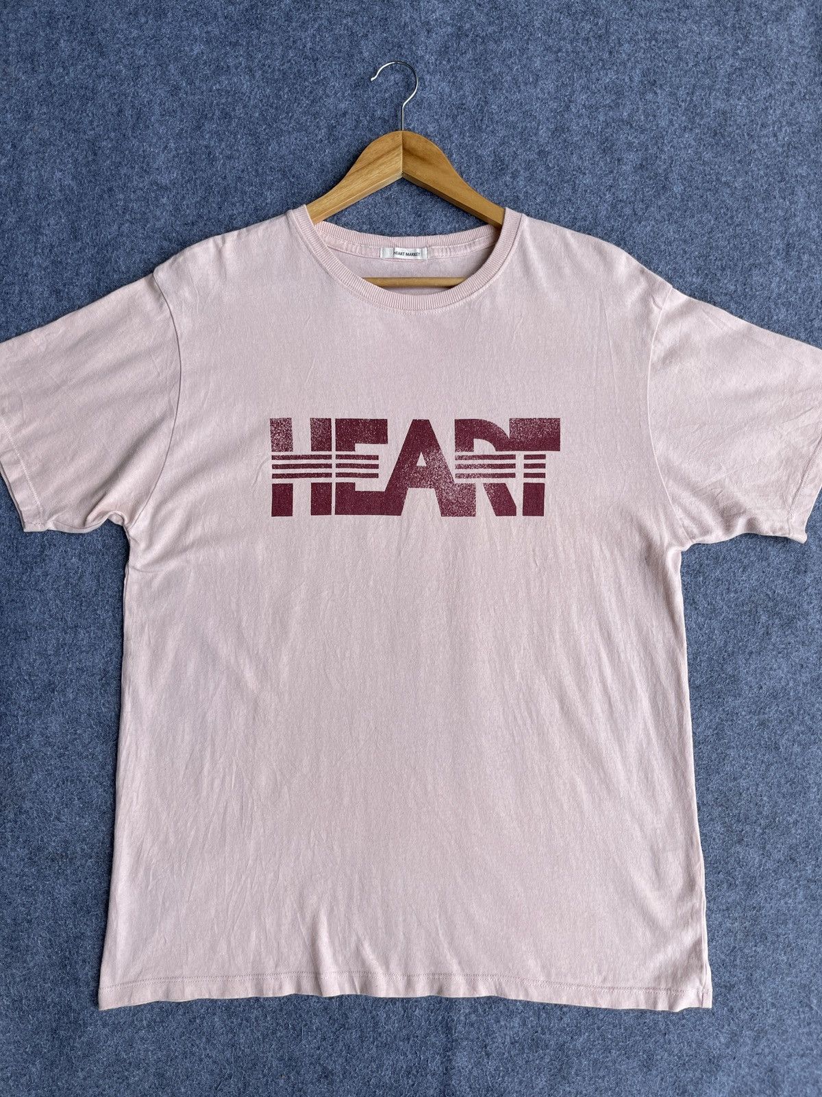 Japanese Brand Last Drop🔥Rare🔥HEART MARKET Spellout Big Logo T Shirt Size US L / EU 52-54 / 3 - 8 Thumbnail