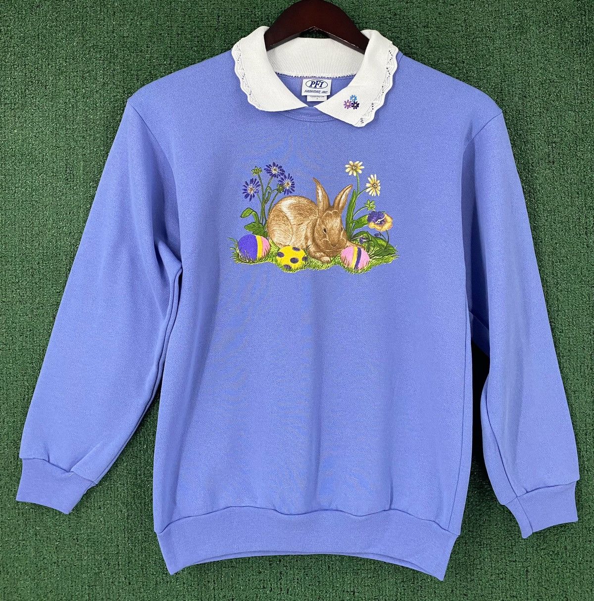 Vintage 80’s Easter Bunny Eggs Purple Collared Sweatshirt Small Size S / US 4 / IT 40 - 1 Thumbnail