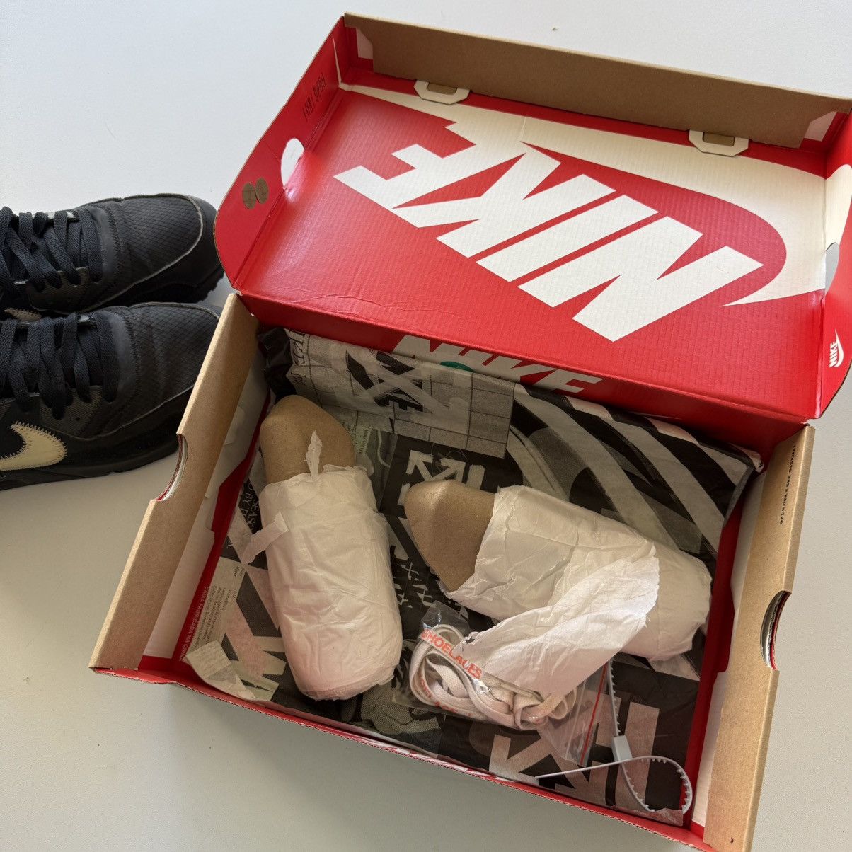 Nike × Off-White 2019 Off White x Nike Air Max 90 Black Size US 10 / EU 43 - 14 Thumbnail
