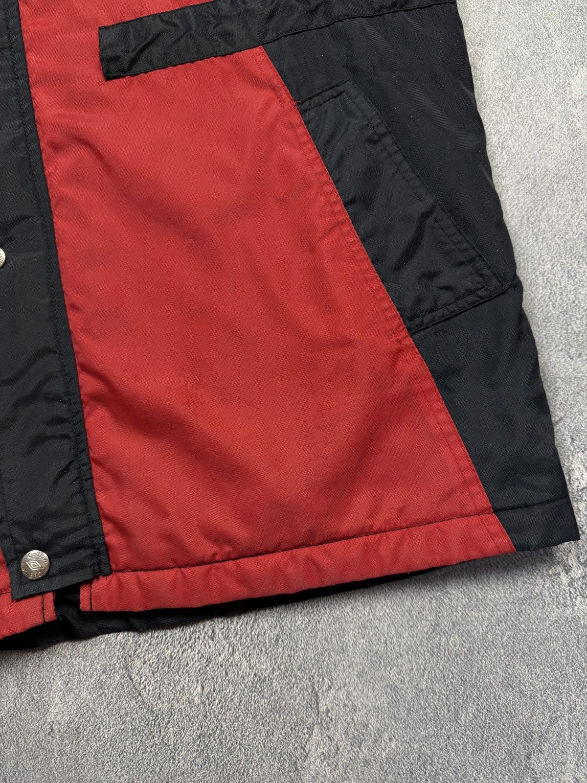 Umbro Vintage Umbro Manchester United Jacket Football soccer Size US M / EU 48-50 / 2 - 23 Thumbnail