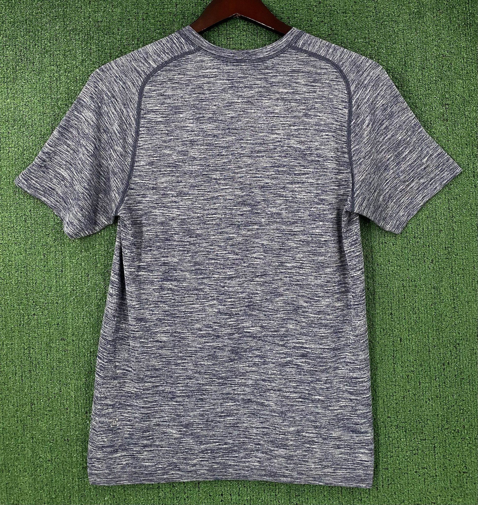 Lululemon Lululemon Metal Vent Tech Surge Heather Navy Shirt Medium Size US M / EU 48-50 / 2 - 5 Thumbnail
