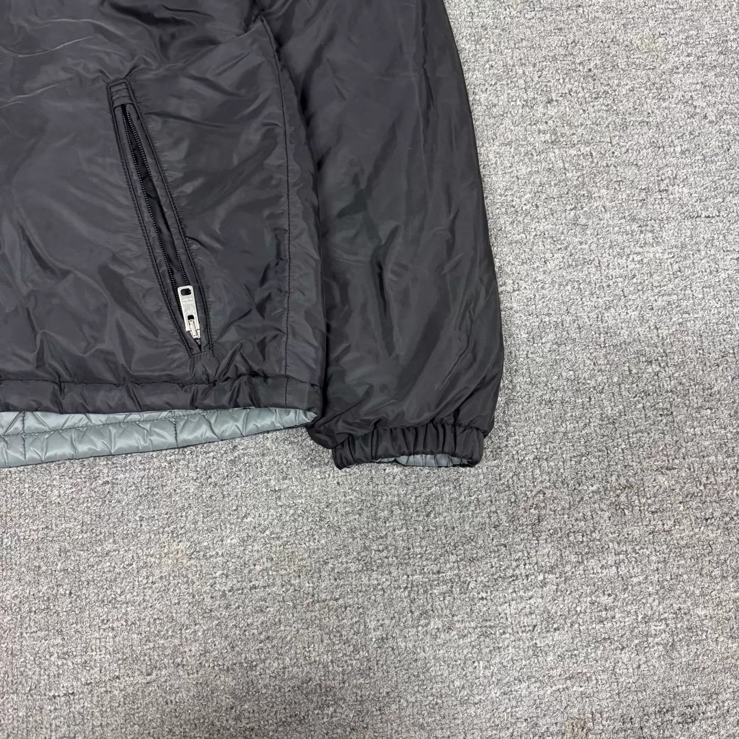 Prada Prada Black Hooded Double Quilted Jacket Triangle Logo 46 Size US S / EU 44-46 / 1 - 6 Thumbnail