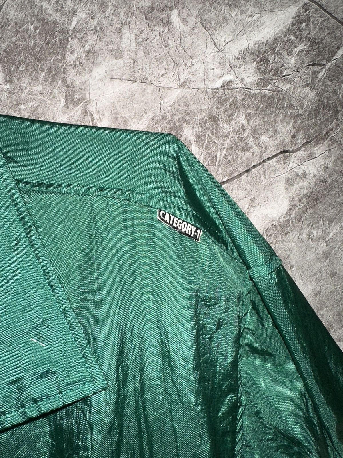 Japanese Brand Vintage Kawasaki Yomiuri Verdy Windbreaker Button Up Jacket Size US L / EU 52-54 / 3 - 4 Thumbnail