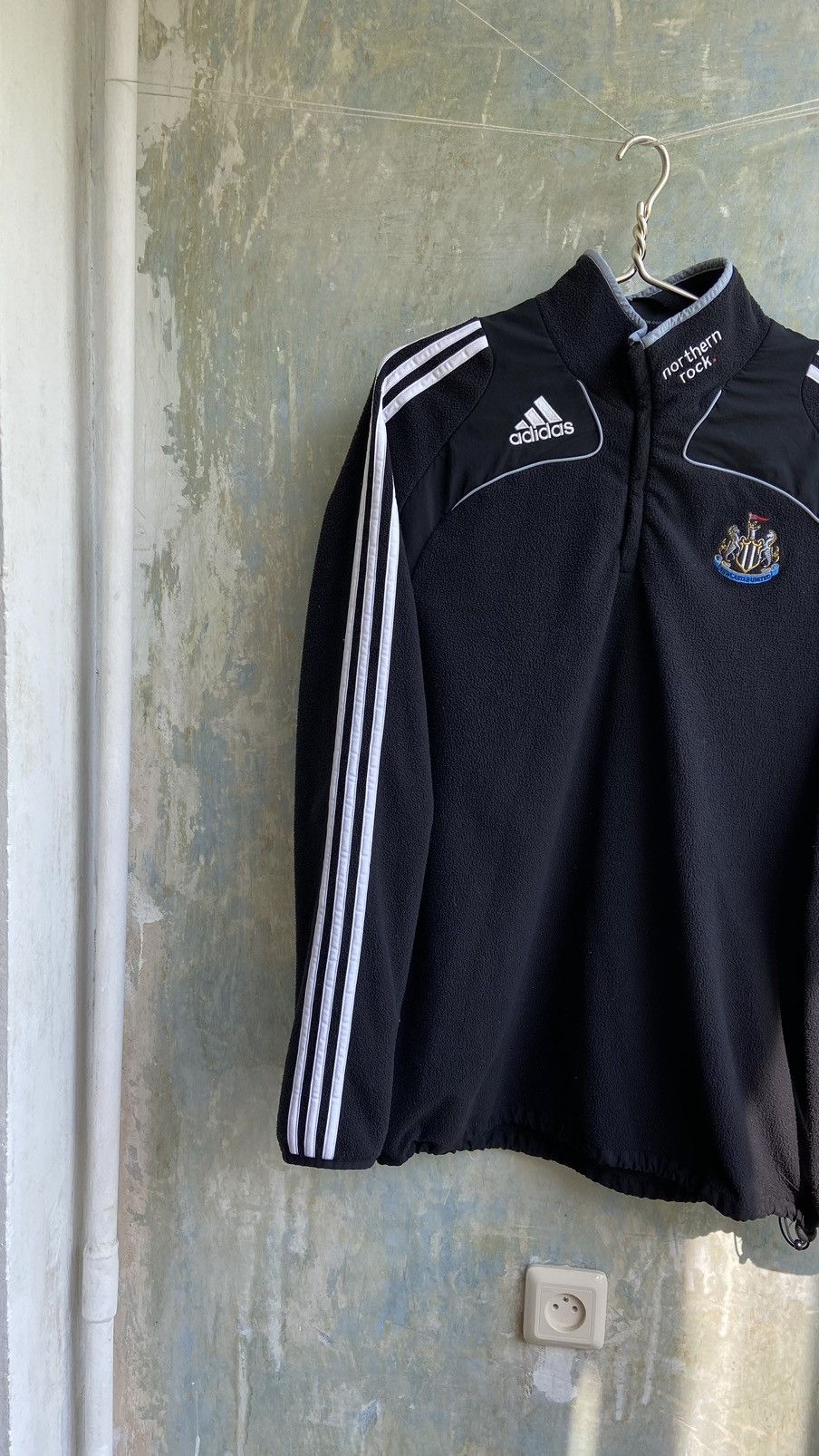 Adidas × Vintage Vintage Adidas Newcastle United Fleece Sweater Size US L / EU 52-54 / 3 - 4 Thumbnail