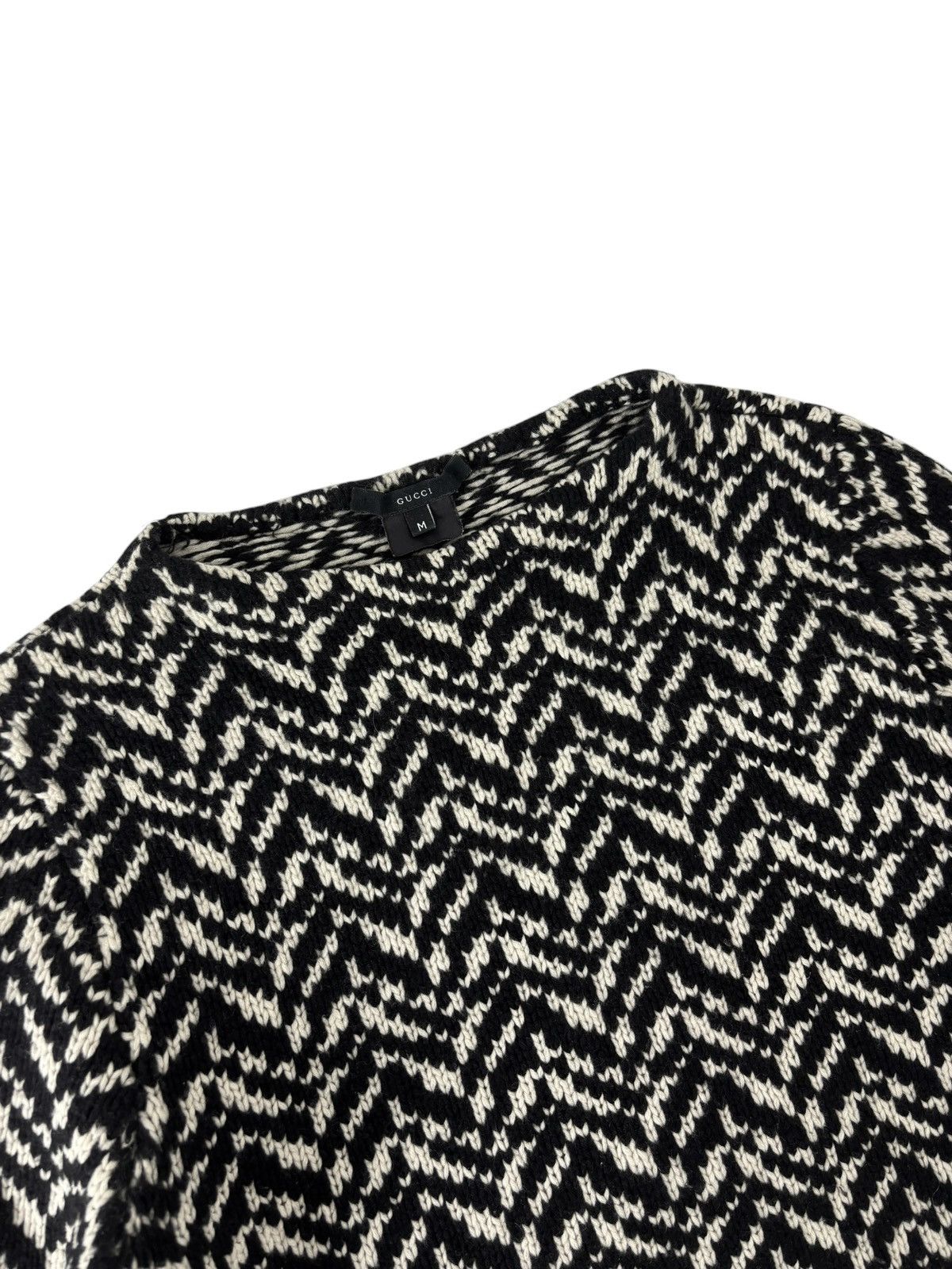 Gucci A/W 2000 Runway Knit Sweater (AW00/FW00, Tom Ford) Size US M / EU 48-50 / 2 - 3 Thumbnail