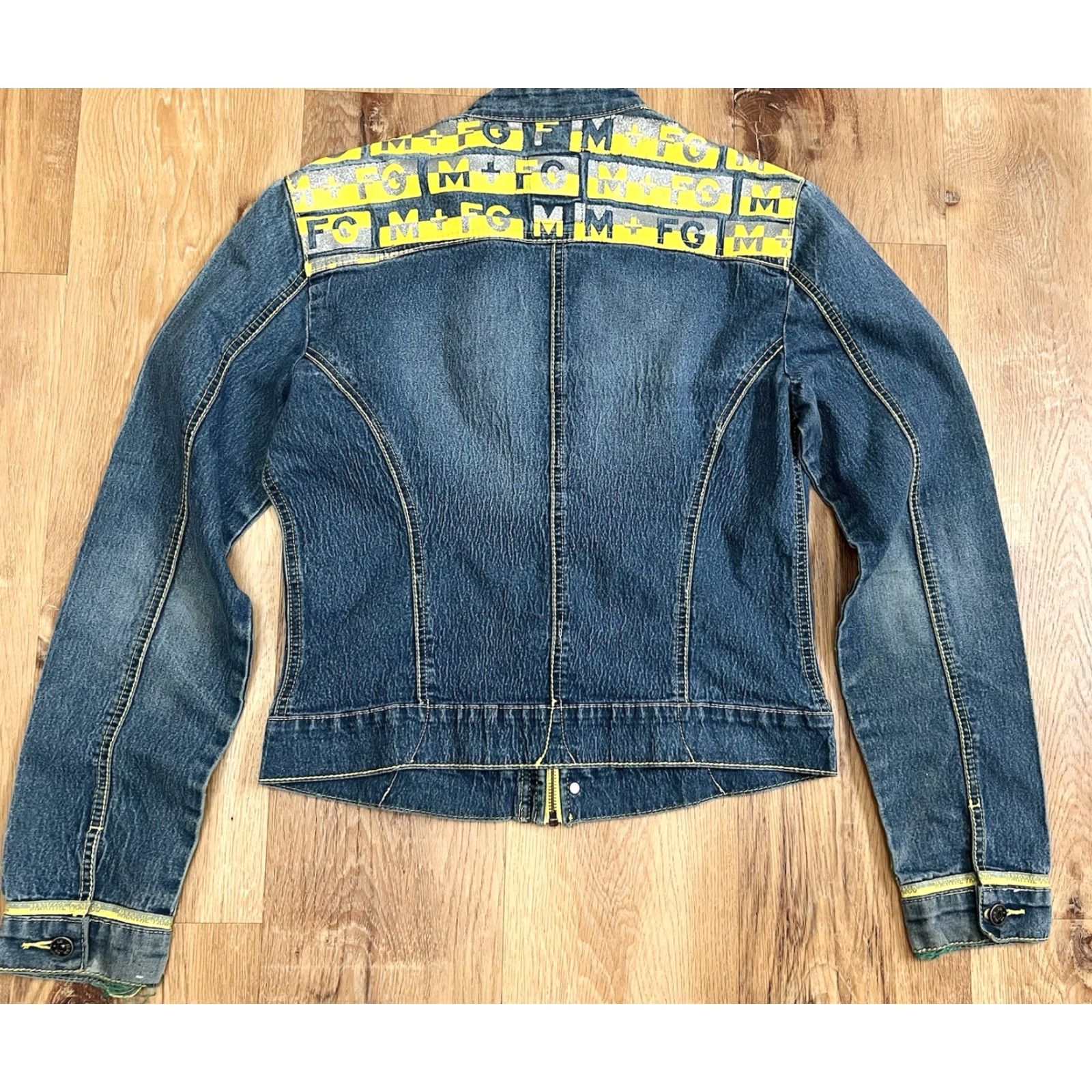 Denime VINTAGE Girbaud Jacket Denim Shacket 90s Collared Button Long Sleeve Women L Blue Denim Jacket Casual Party/Cocktail Size L / US 10 / IT 46 - 2 Thumbnail