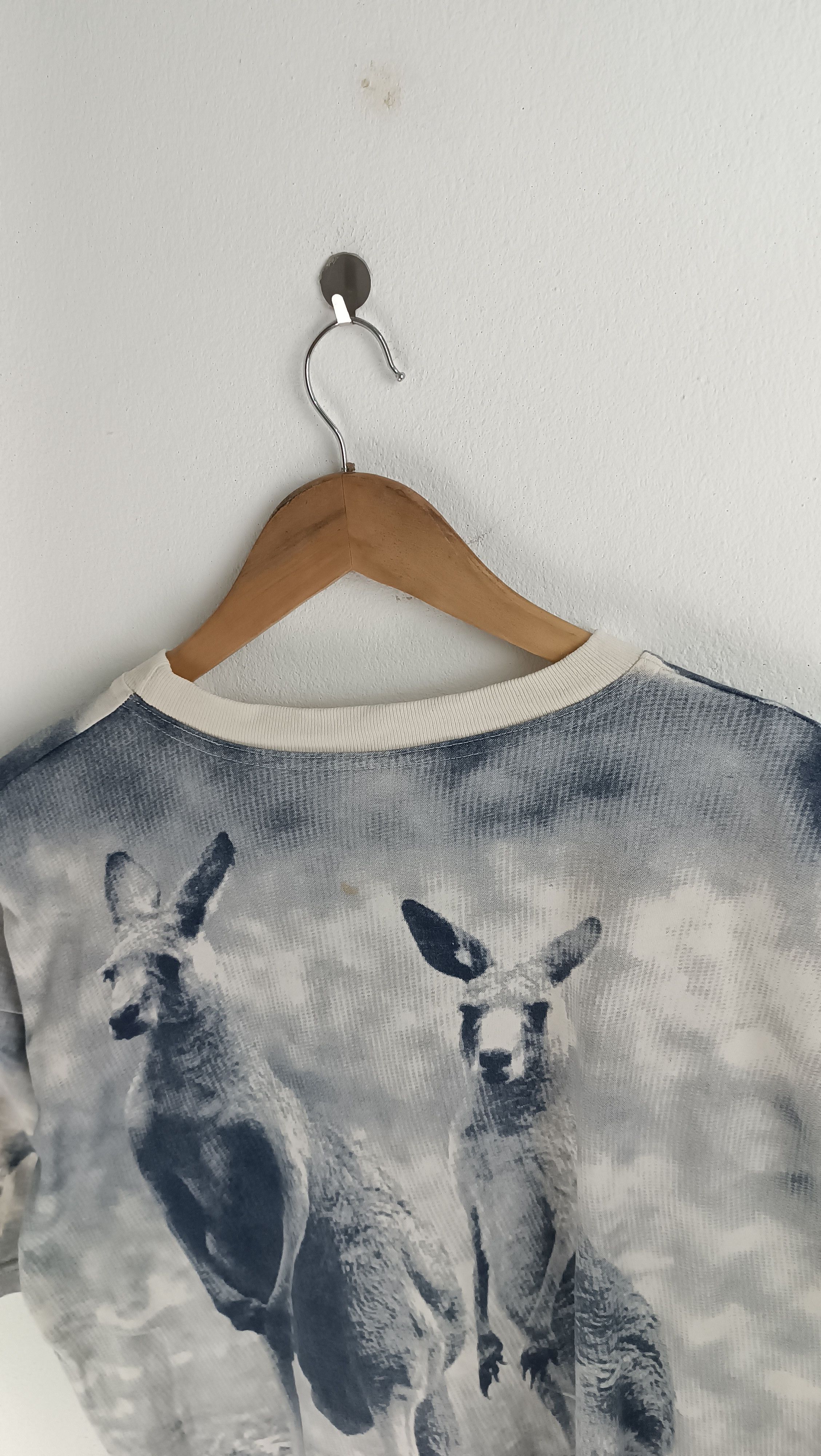 Vintage VINTAGE 90'S AUTRALIA KANGAROO AOP OVERPRINT VERY RARE TEE Size US XL / EU 56 / 4 - 10 Thumbnail