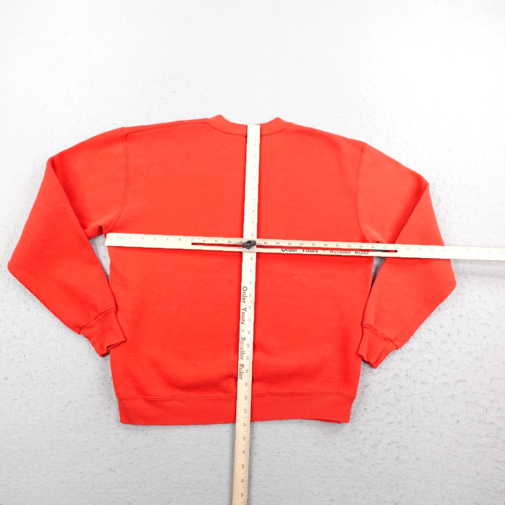 Russell Athletic VINTAGE Russell Athletic Sweatshirt Mens L Red Crewneck Pullover USA 90s Sweatshirt Size US L / EU 52-54 / 3 - 5 Thumbnail