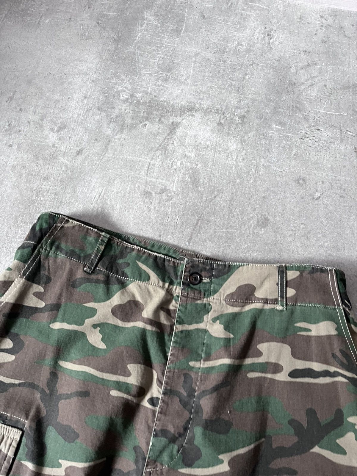 Dolce & Gabbana Dolce & Gabbana camo cargo pants gold heart Size US 40 / EU 56 - 6 Thumbnail