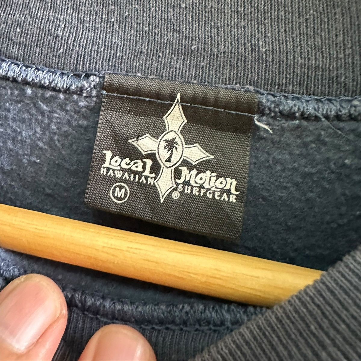 Vintage Vintage Local Motion Sweatshirt Surf Brand Size US M / EU 48-50 / 2 - 5 Thumbnail