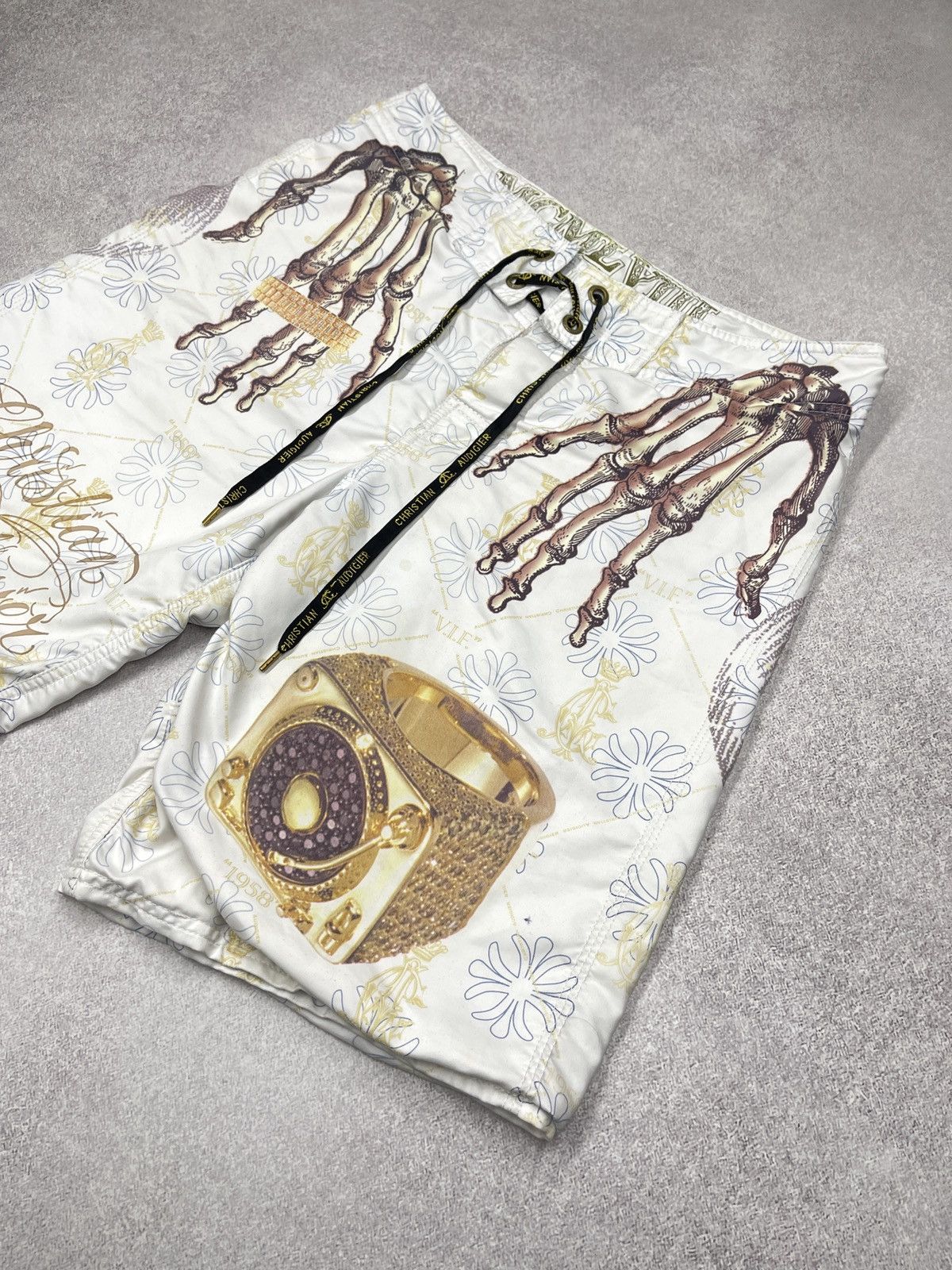 Christian Audigier Christian Audigier Skull Bones Shorts Ed Hardy Full Print Size US 32 / EU 48 - 10 Thumbnail