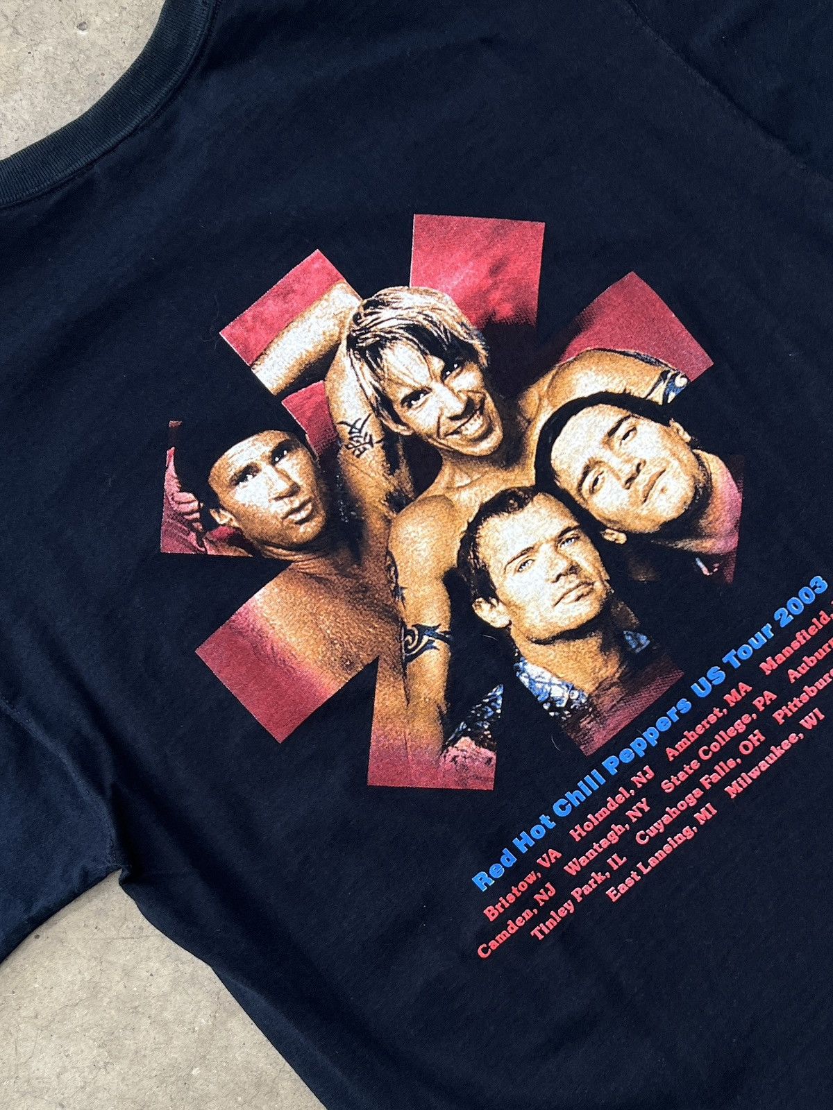 トップス RED HOT CHILI PEPPERS US Tour 2003 L Band Tees × Streetwear × Vintage Red Hot Chili Peppers US Tour