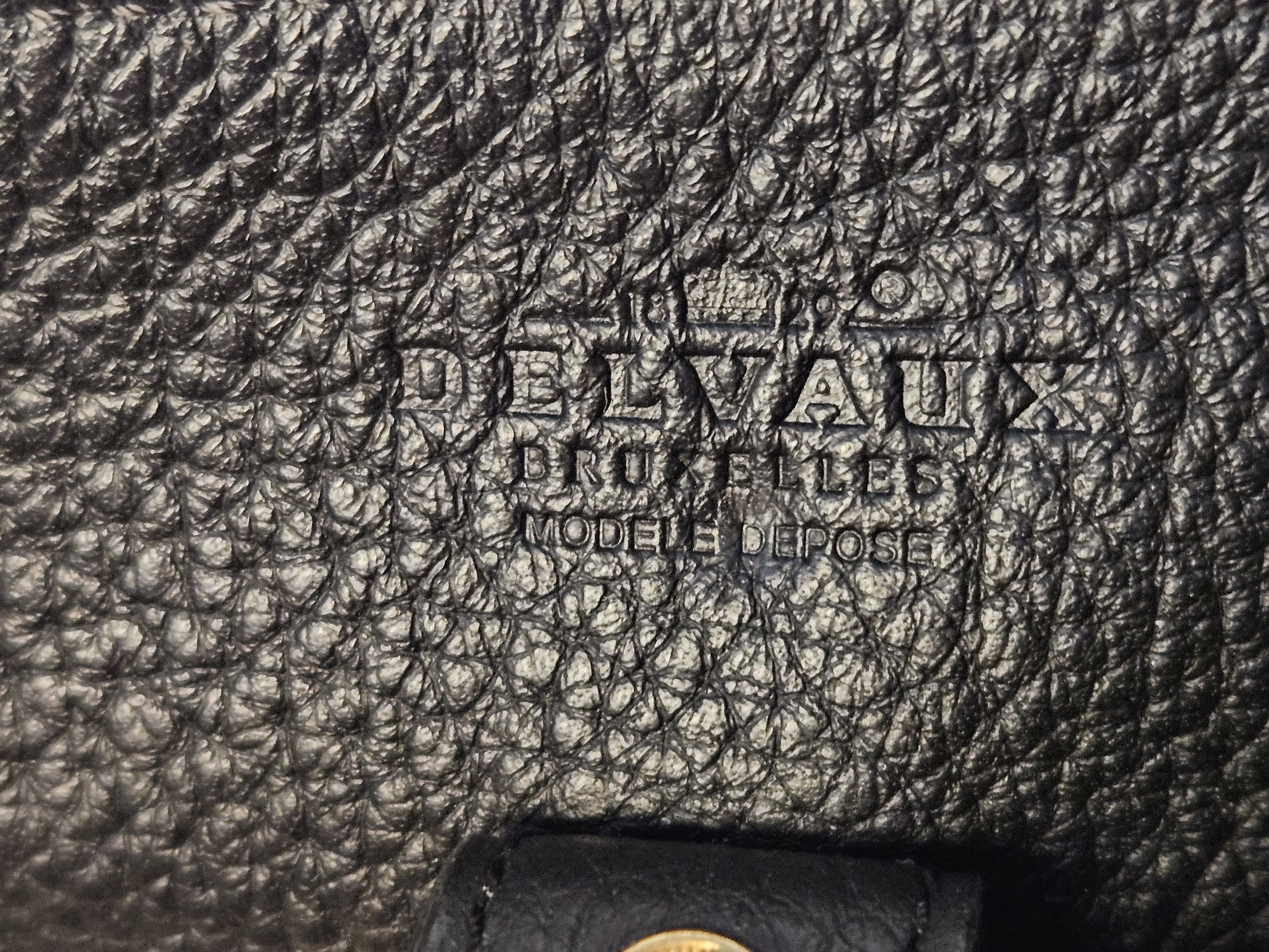Delvaux DELVAUX Louise PM Black Grained Leather Shoulder Bag Size ONE SIZE - 9 Thumbnail