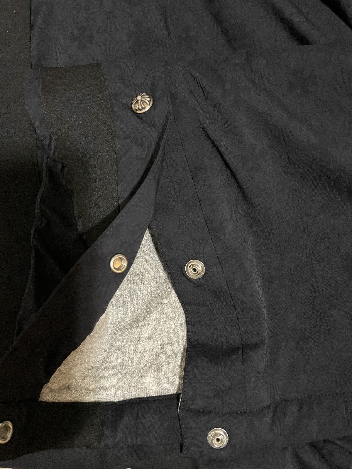 Chrome Hearts Chrome Hearts Trackpants Monogram Tear away Nylon 23 Sz XXL Size US 40 / EU 56 - 5 Thumbnail