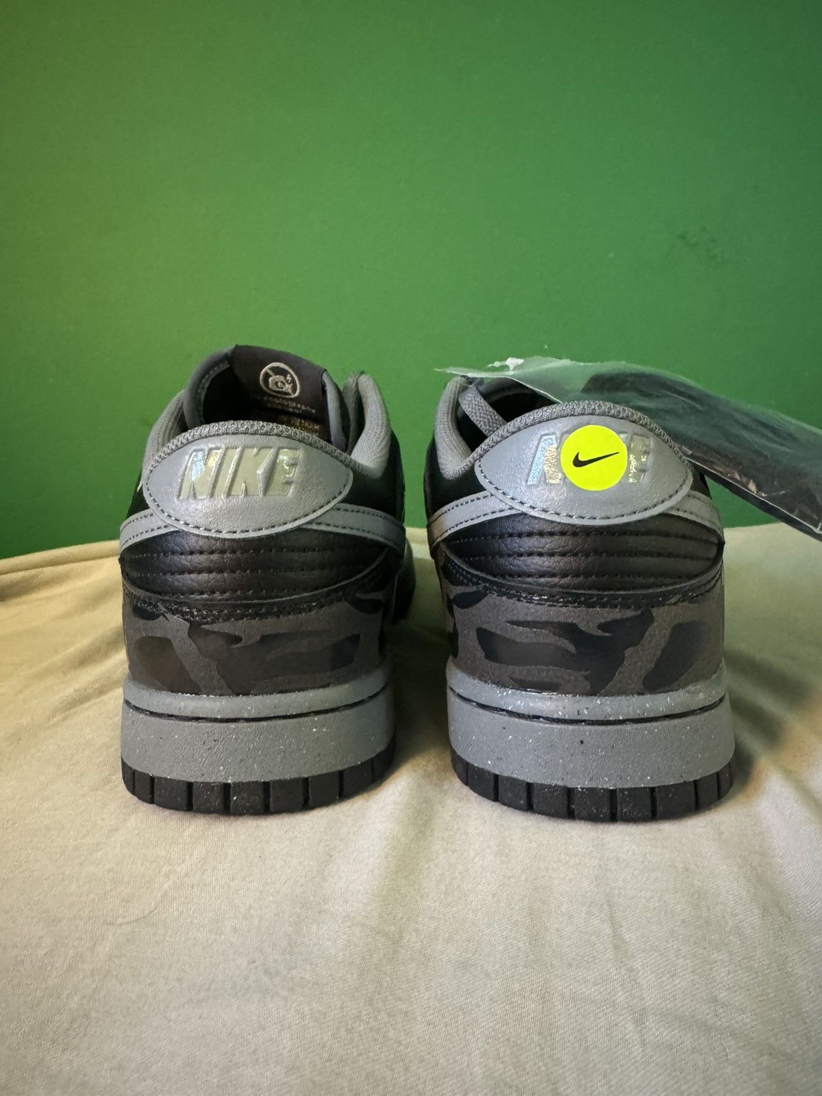 Nike Nike dunk low berlin 2024 Size US 11 / EU 44 - 3 Thumbnail