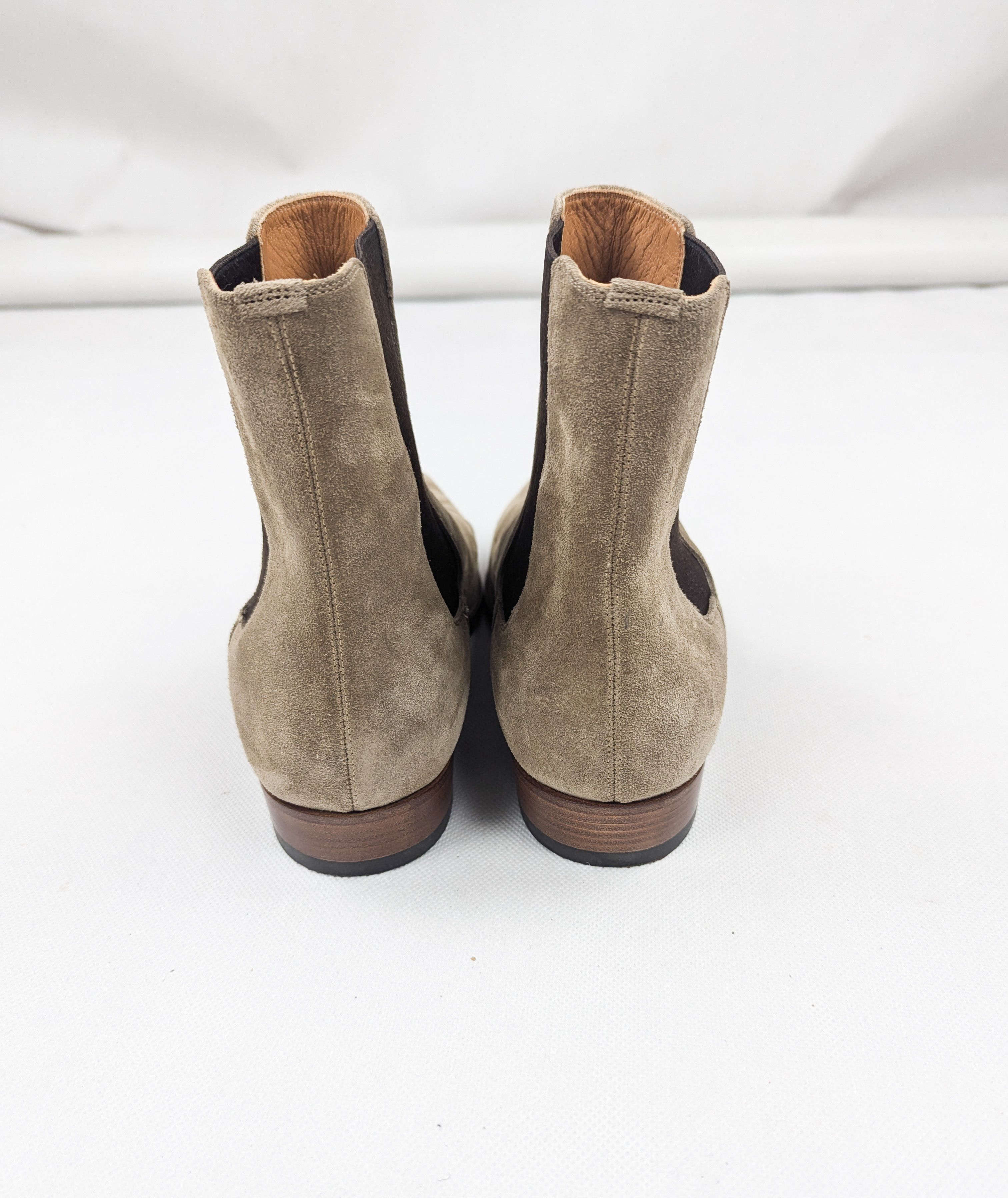 Yves Saint Laurent Saint Laurent wyatt suede beige chelsea boots 43,5 Size US 10.5 / EU 43-44 - 11 Thumbnail
