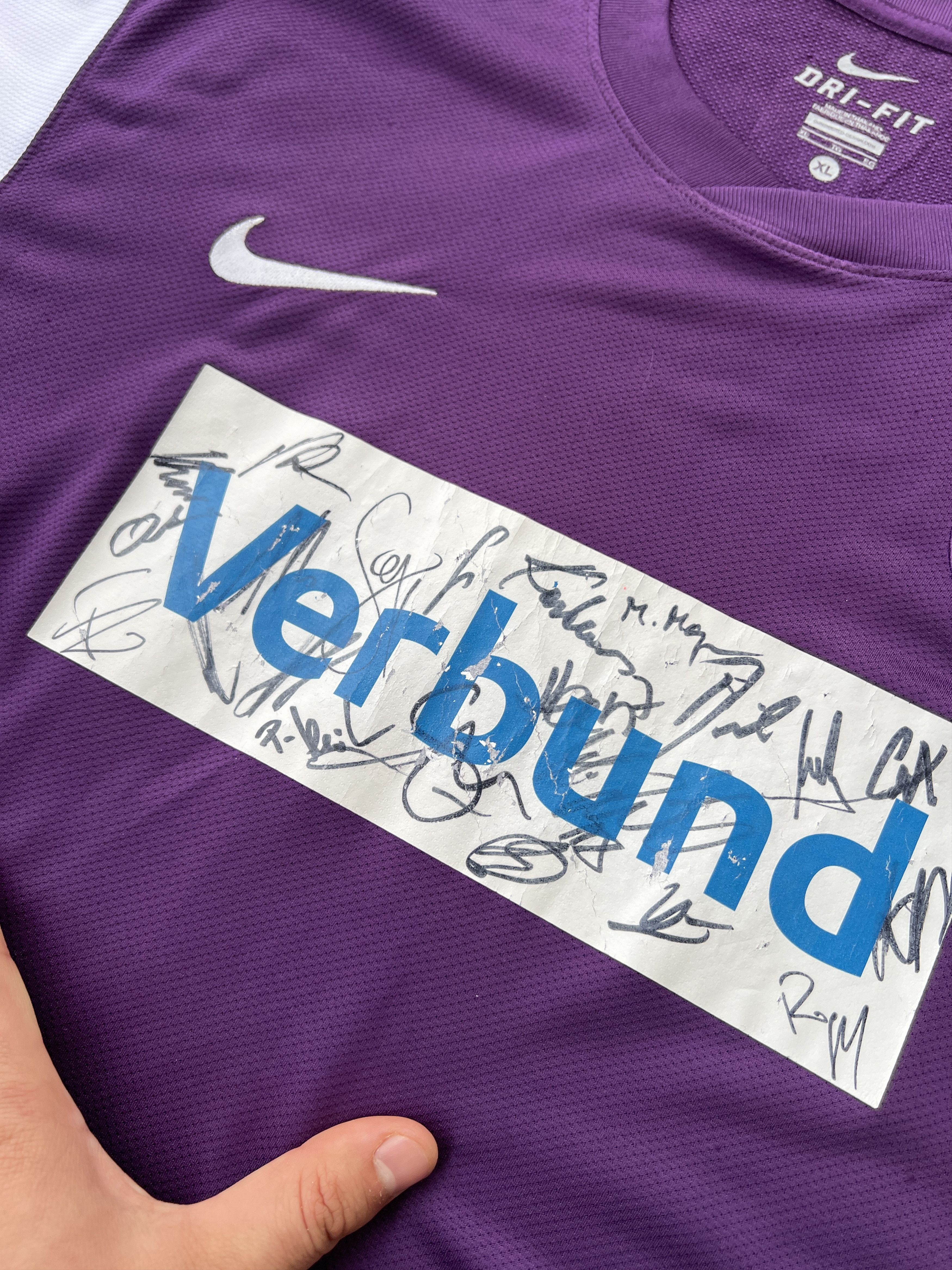 Nike NIKE SIGNATURE FK AUSTRIA WIEN 2010/2011 SOCCER JERSEY Size US XL / EU 56 / 4 - 2 Thumbnail