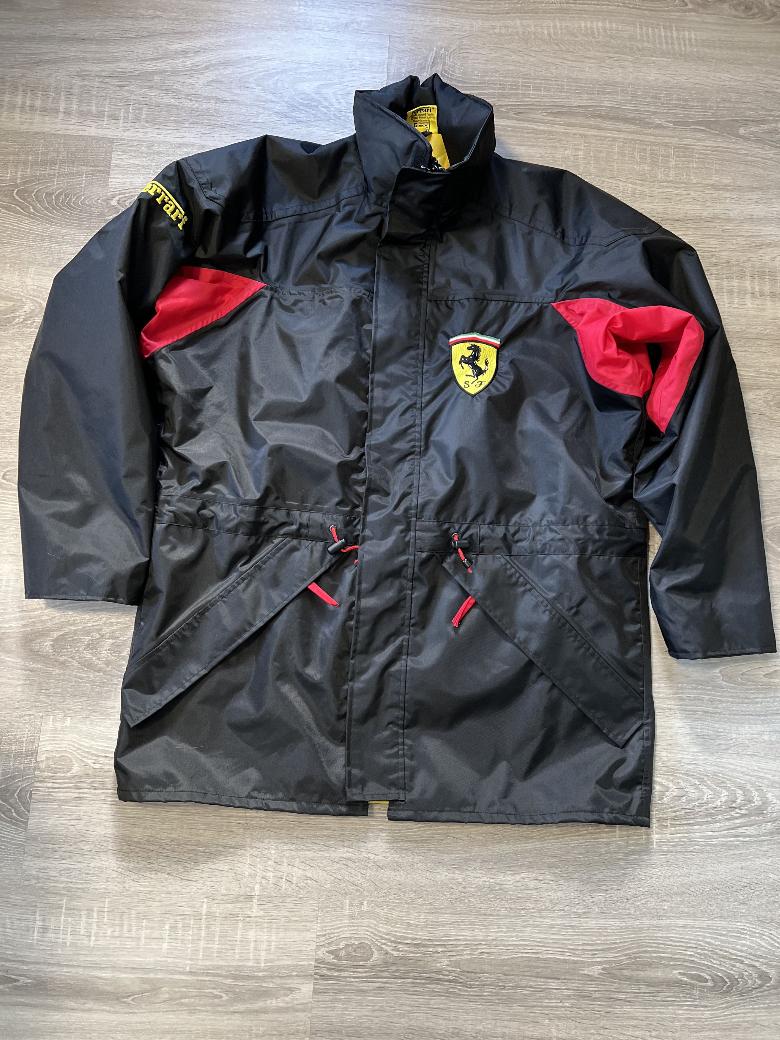 Ferrari Vintage Ferrari Racing F1 1996 Jacket size L Size US L / EU 52-54 / 3 - 2 Thumbnail