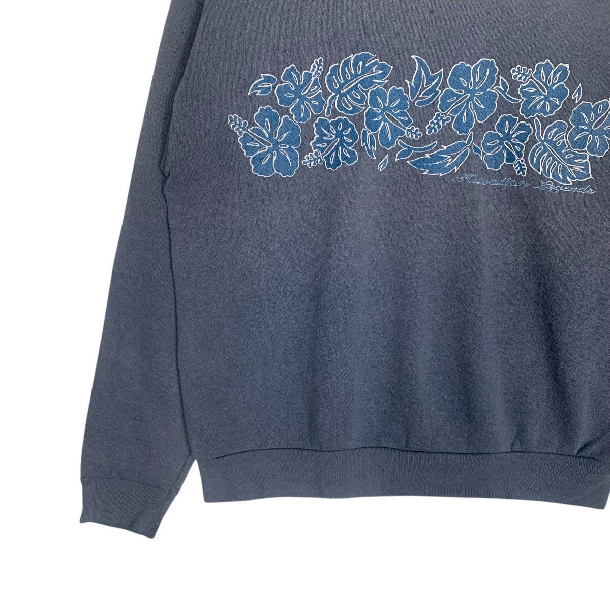 Vintage Vintage TULTEX Floral StreetWear SurfStyle Sweatshirt Size US M / EU 48-50 / 2 - 4 Thumbnail